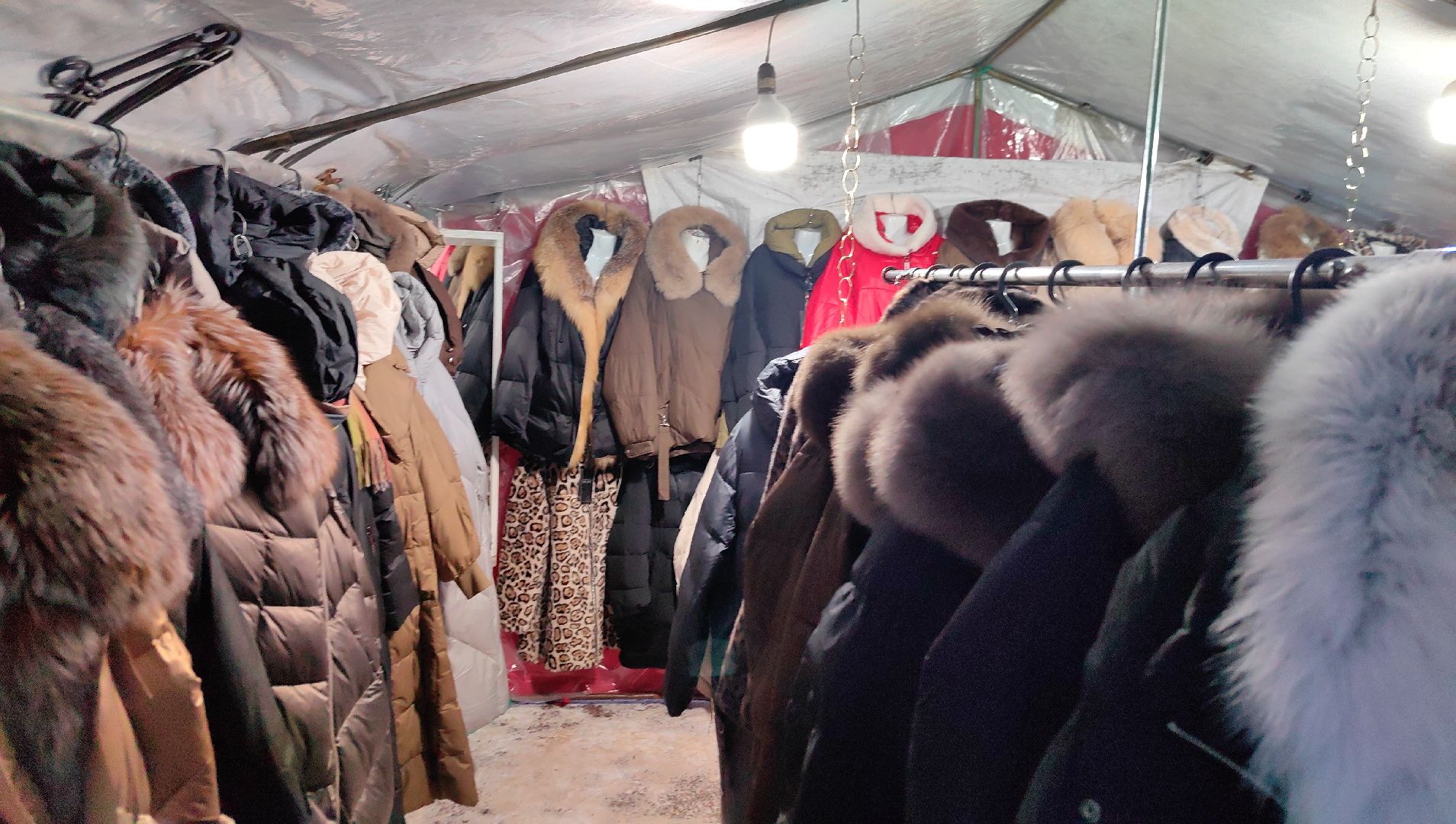 фермерские товары, молочная продукция, посуда, зимняя одежда, ярмарка,