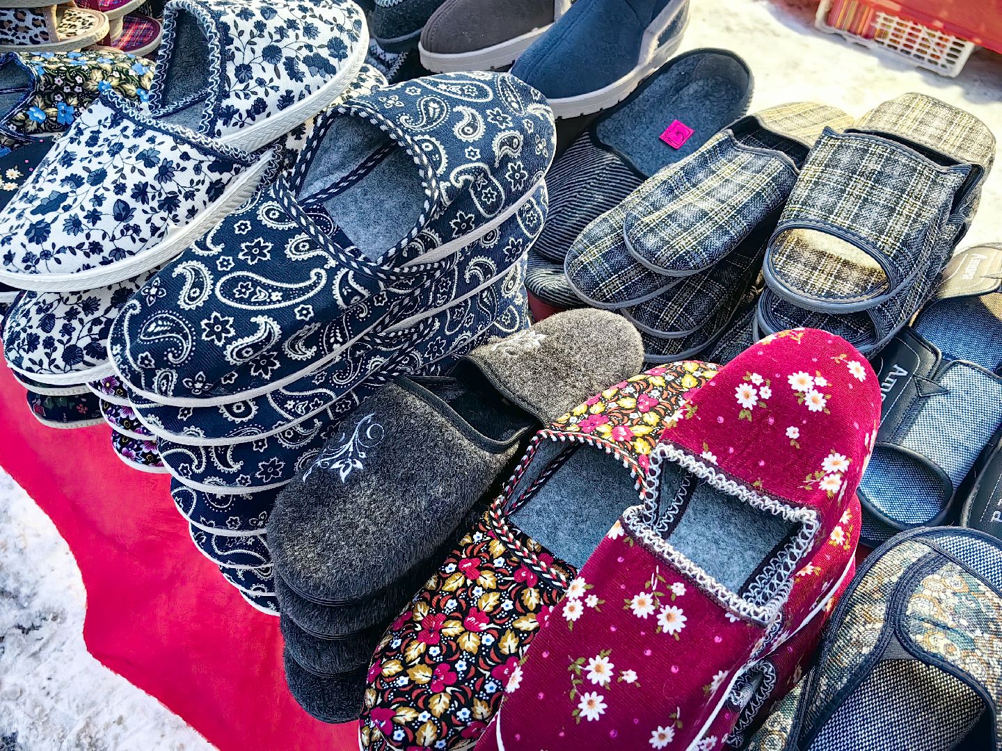 фермерские товары, молочная продукция, посуда, зимняя одежда, ярмарка,