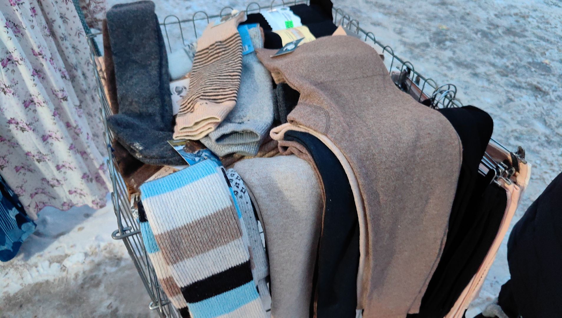 фермерские товары, молочная продукция, посуда, зимняя одежда, ярмарка,