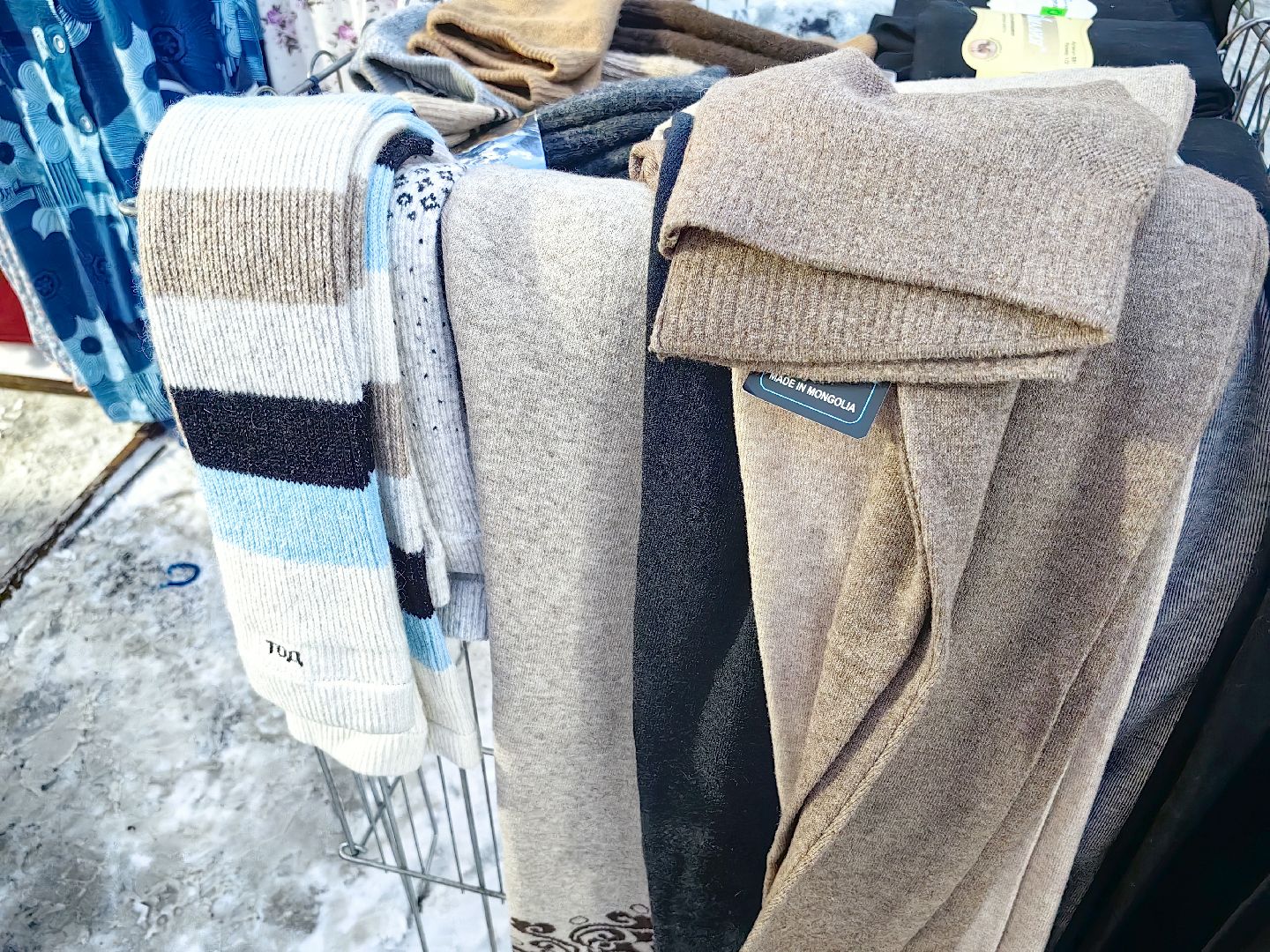 фермерские товары, молочная продукция, посуда, зимняя одежда, ярмарка,