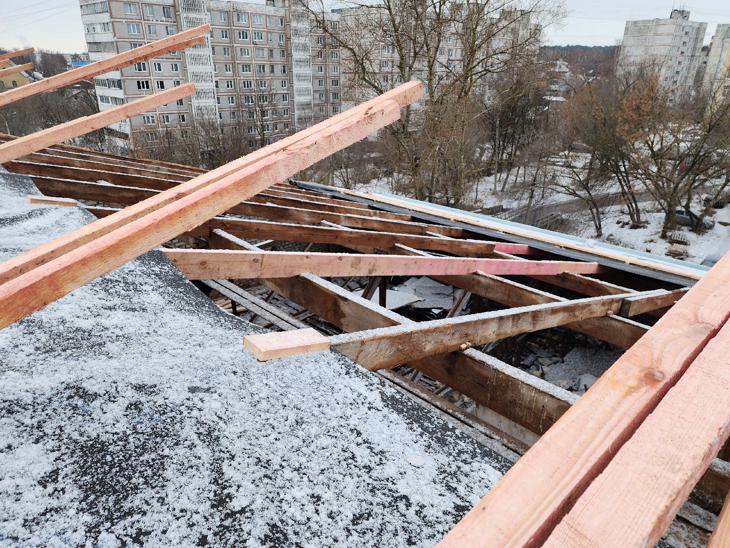 серпухов, улица красный текстильщик, дк исток, капитальный ремонт, дворец культуры, замена кровли,