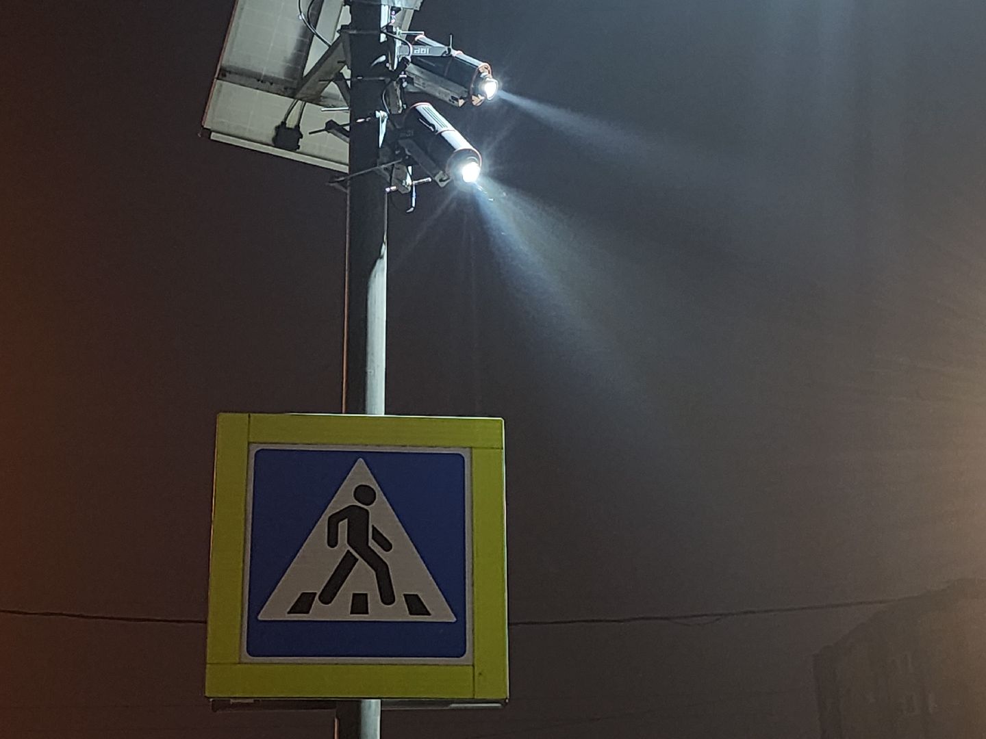 Коломна, проекционный пешеходный переход, вертикалки,