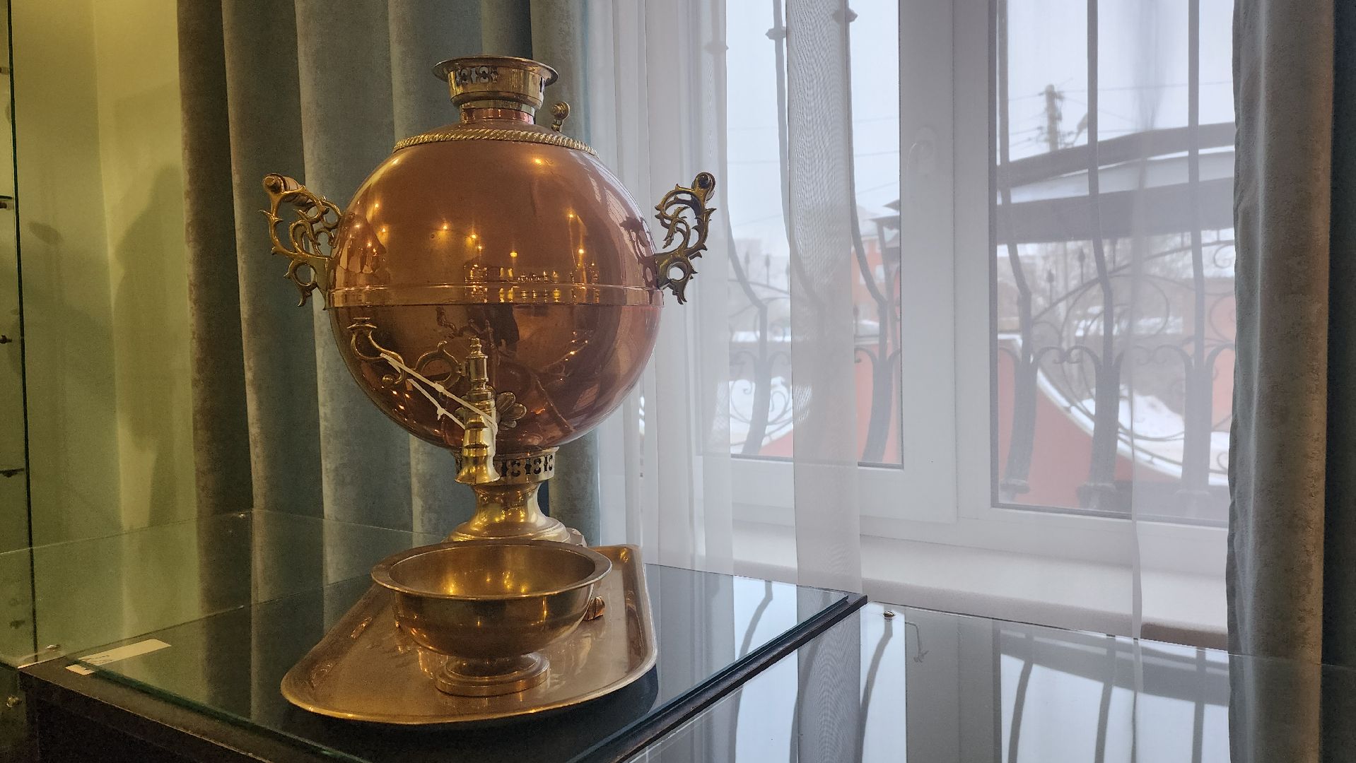 вертикалки, ивантеевка, музей самоваров, коллекционирование, коллекционер, старинные вещи, русский мир, экспозиция, экспонаты,