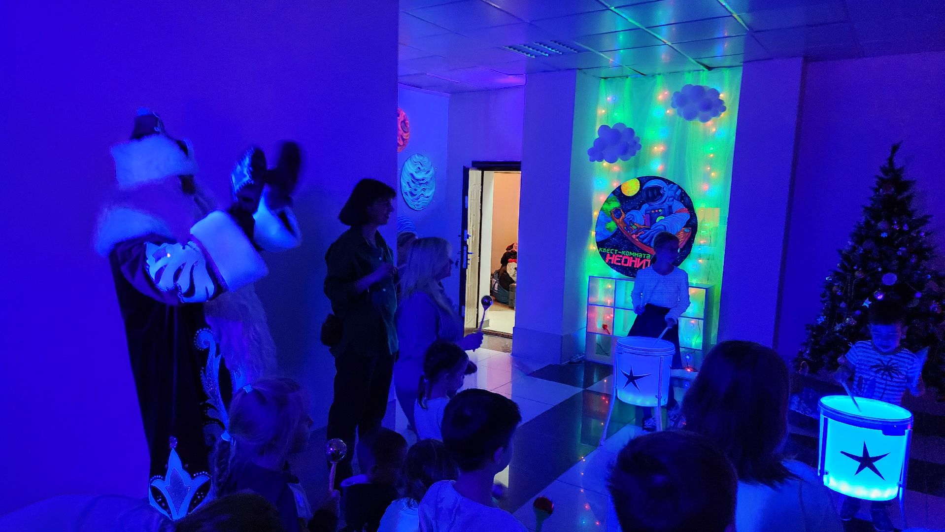 Бронницы, Новый год для детей, Новогодний праздник для детей, В гостях у Снегурочки, вертикалки