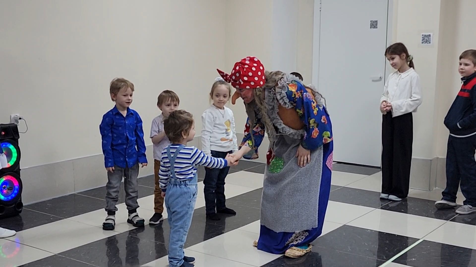 Бронницы, Новый год для детей, Новогодний праздник для детей, В гостях у Снегурочки, вертикалки