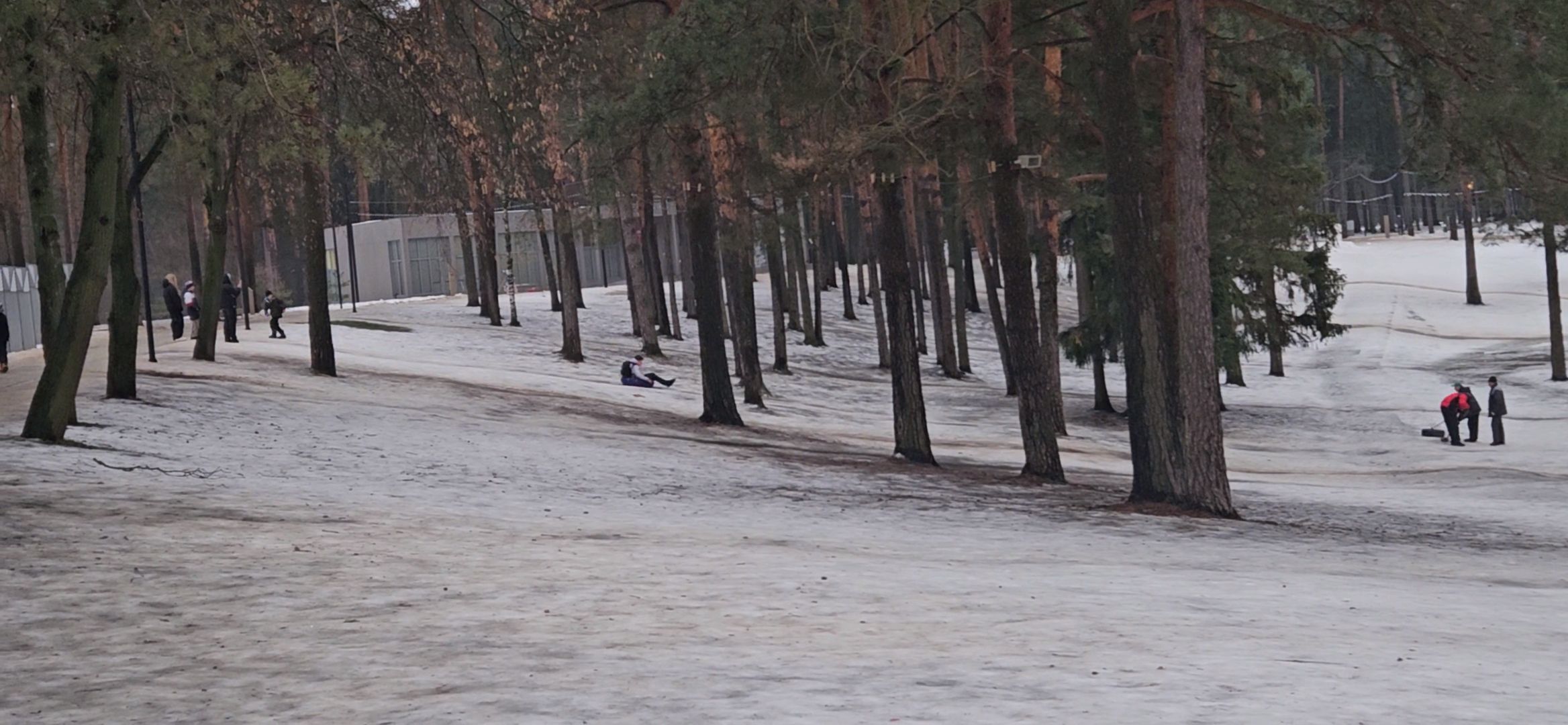 парк, катание с горки, метеорит, история,