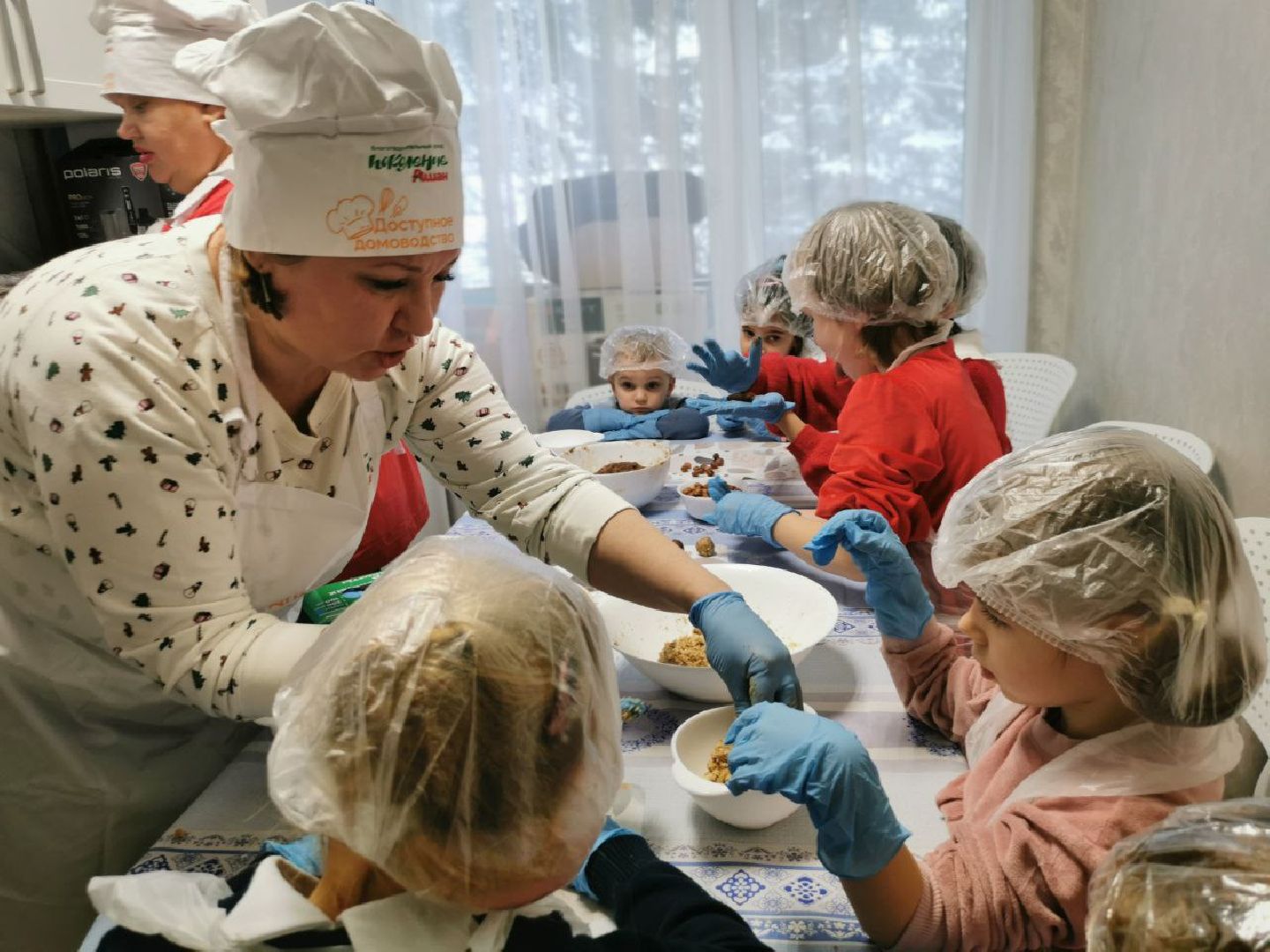 вертикалки, ивантеевка, дети, дети с овз, центр социального обслуживания, мастер-класс, конфеты, благотворительная акция, кулинария,