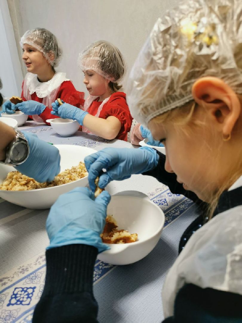 вертикалки, ивантеевка, дети, дети с овз, центр социального обслуживания, мастер-класс, конфеты, благотворительная акция, кулинария,