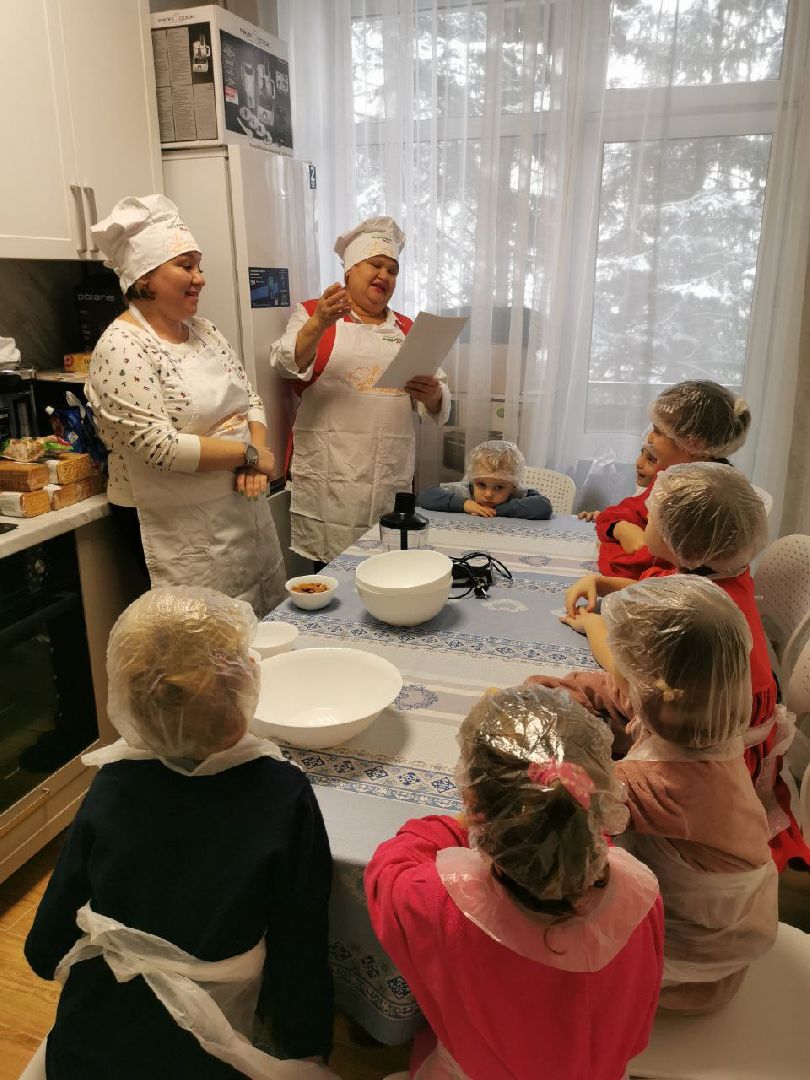 вертикалки, ивантеевка, дети, дети с овз, центр социального обслуживания, мастер-класс, конфеты, благотворительная акция, кулинария,