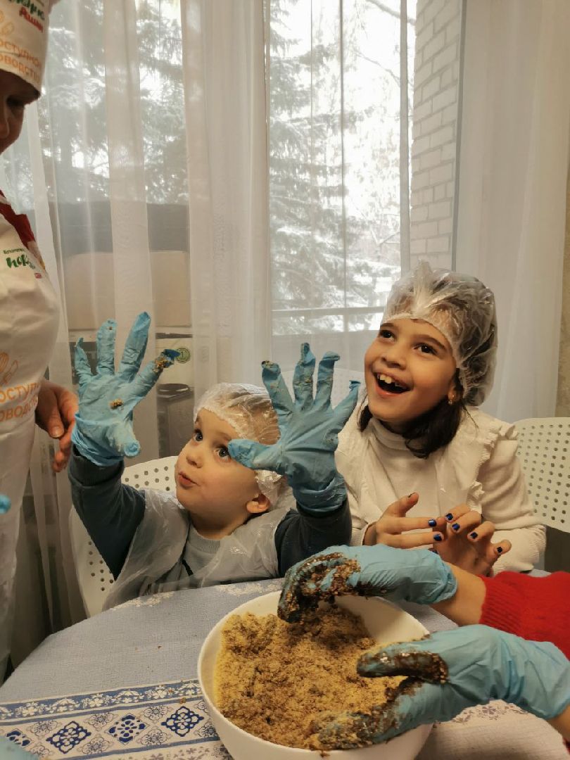вертикалки, ивантеевка, дети, дети с овз, центр социального обслуживания, мастер-класс, конфеты, благотворительная акция, кулинария,
