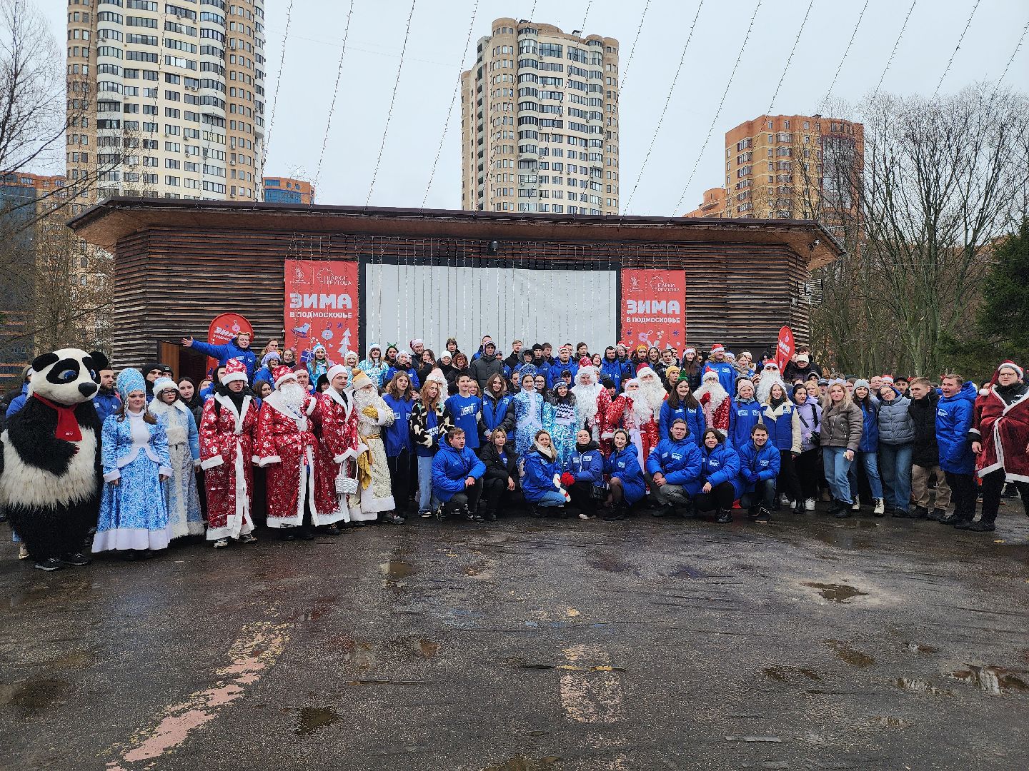 Коломна, новогодние подарки, помощь детям, молодая гвардия,