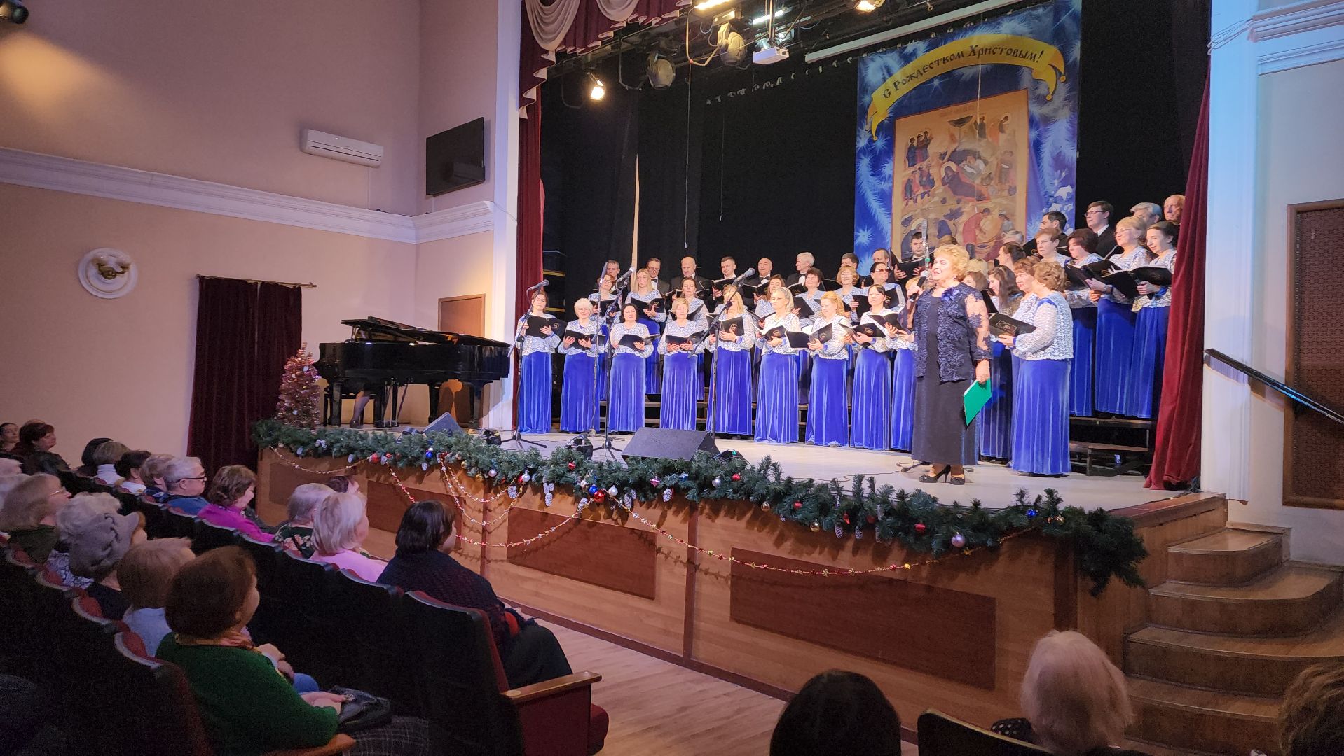 вертикалки, пушкино, концерт, хор, рождество христово, духовные песни, русские народные песни, эстрада, зрители, святки,
