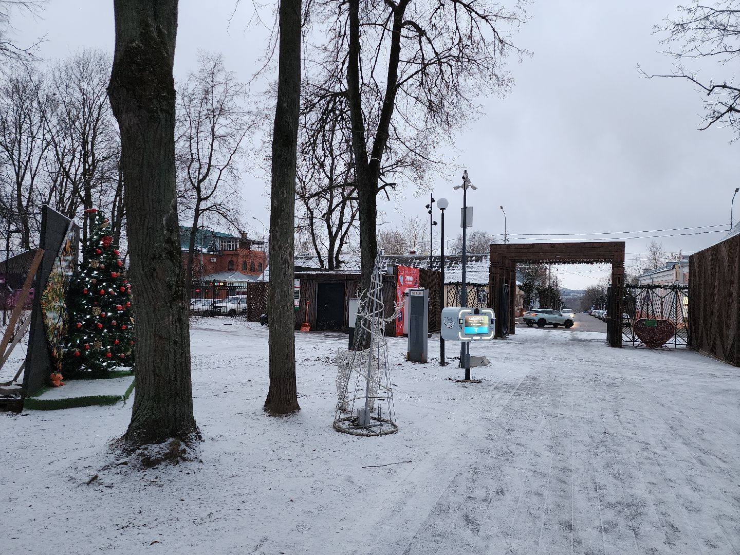 серпухов, подмосковье, парки подмосковья, парк имени олега степанова, фотобудка,