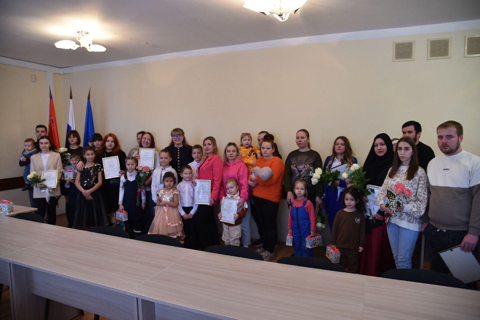 лотошино, дети, многодетная семья, молодая семья, жилище,