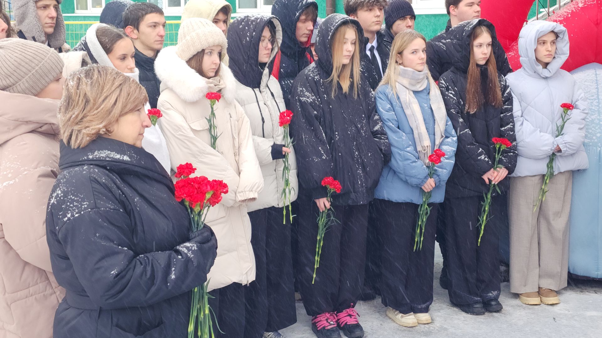 память героям, генерал панфилов, бюст панфилову, открытие памятника,