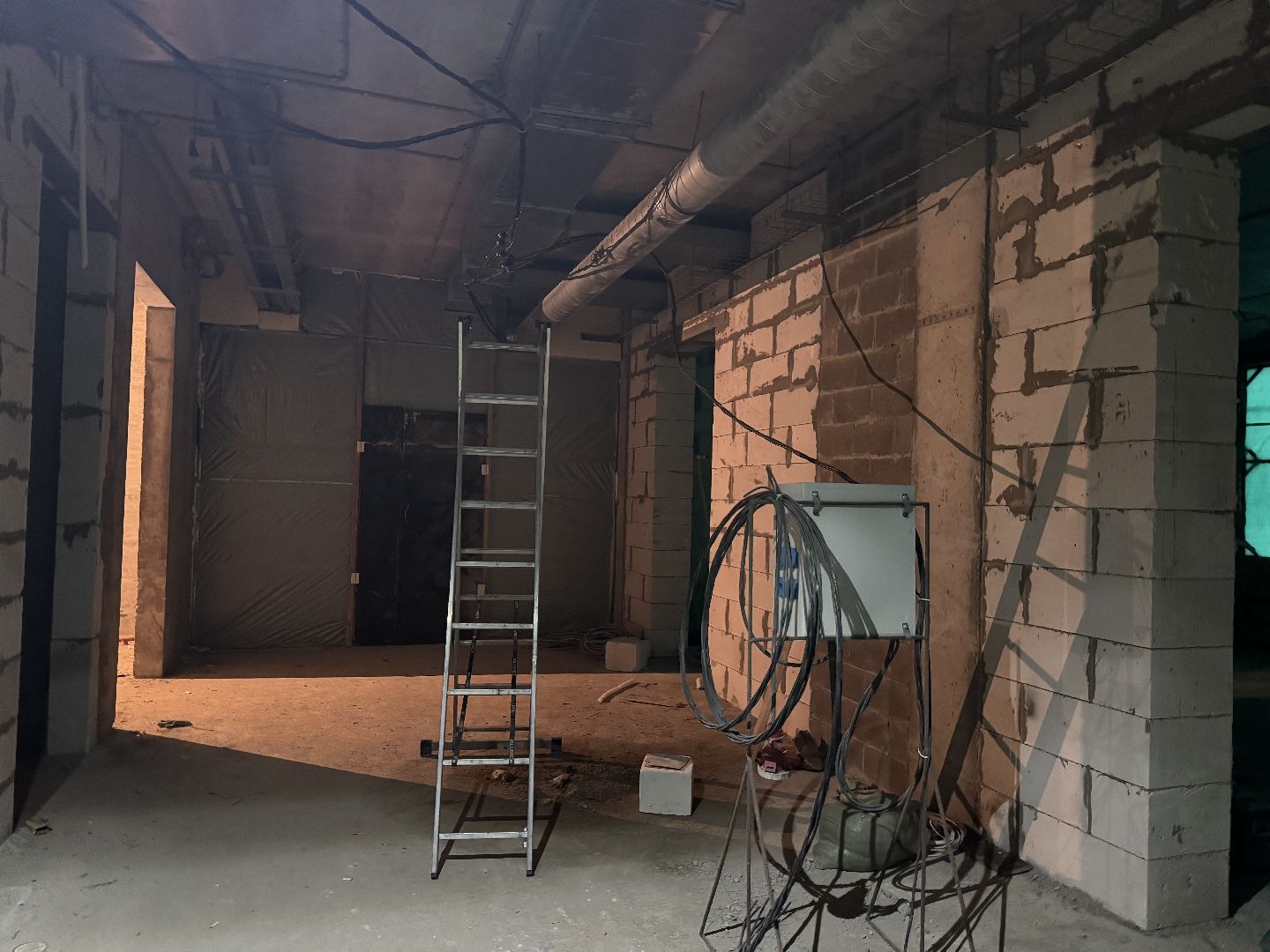 Строительство, школа, образование,