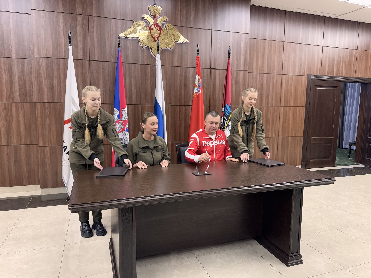 Центр Авангард, Год защитника Отечества, СВО, вертикалки,