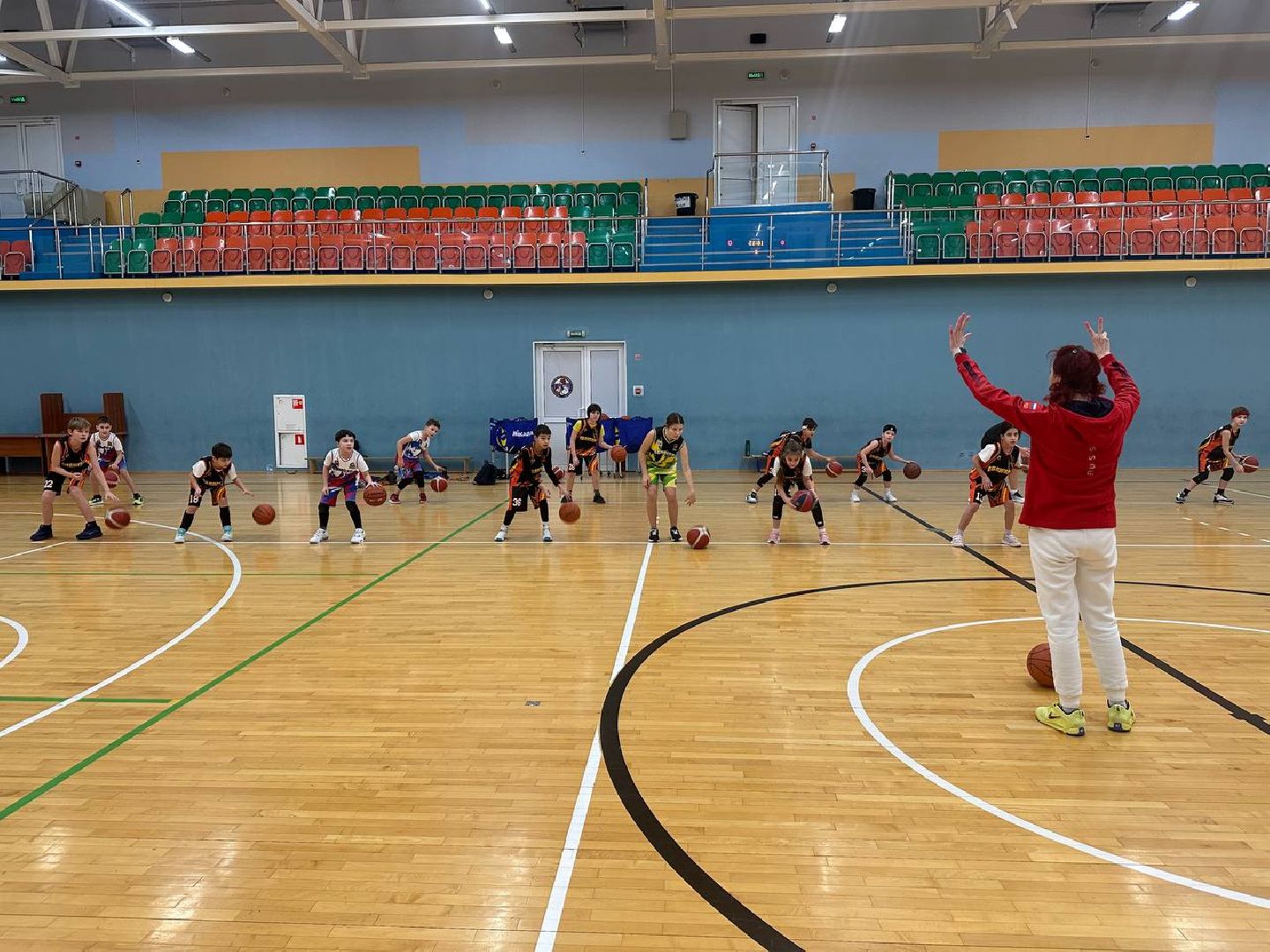 спорт, чемпионат, стадион авангард,