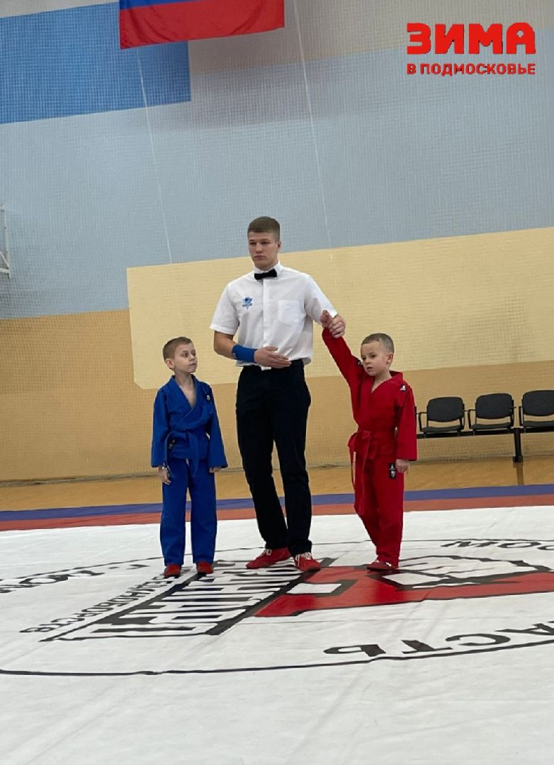 спорт, чемпионат, стадион авангард,