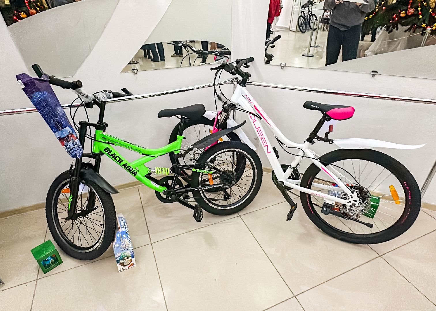 Клин, общество, дети, меценаты, экономика, подарки, помощь,