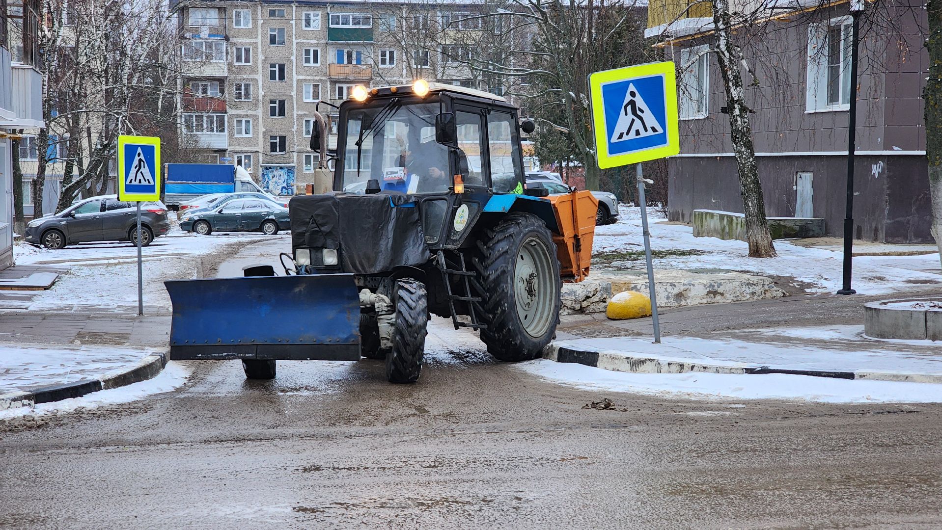 кашира, мбу благоустройство, уборка города от снега, обработка от льда, вертикалки,