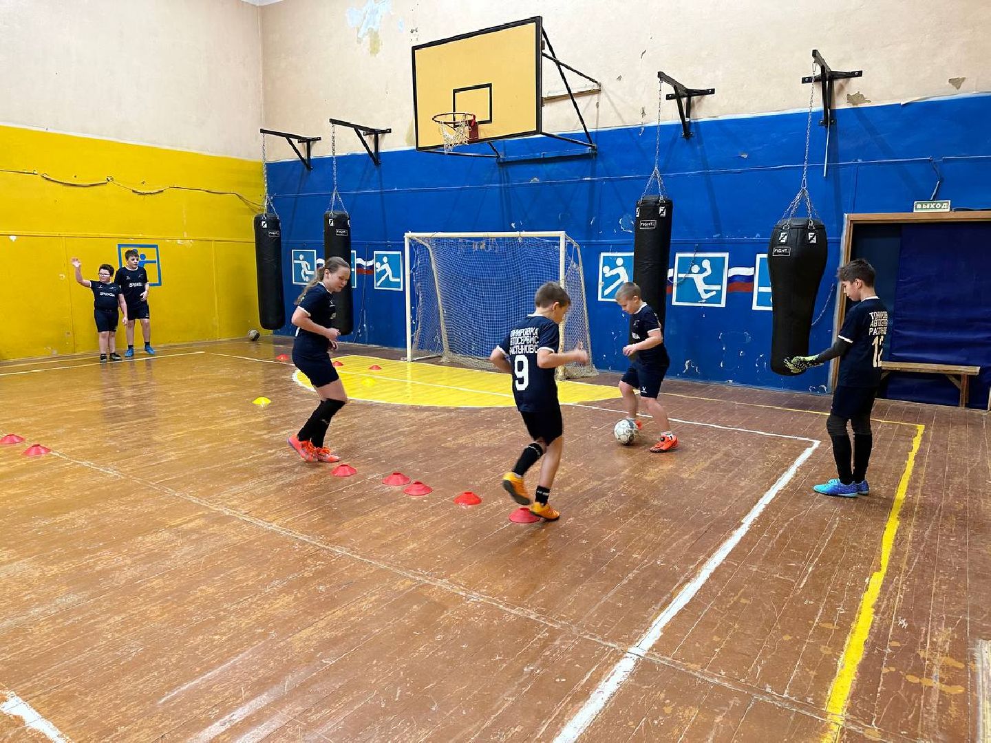 футбол, соревнования, спорт,