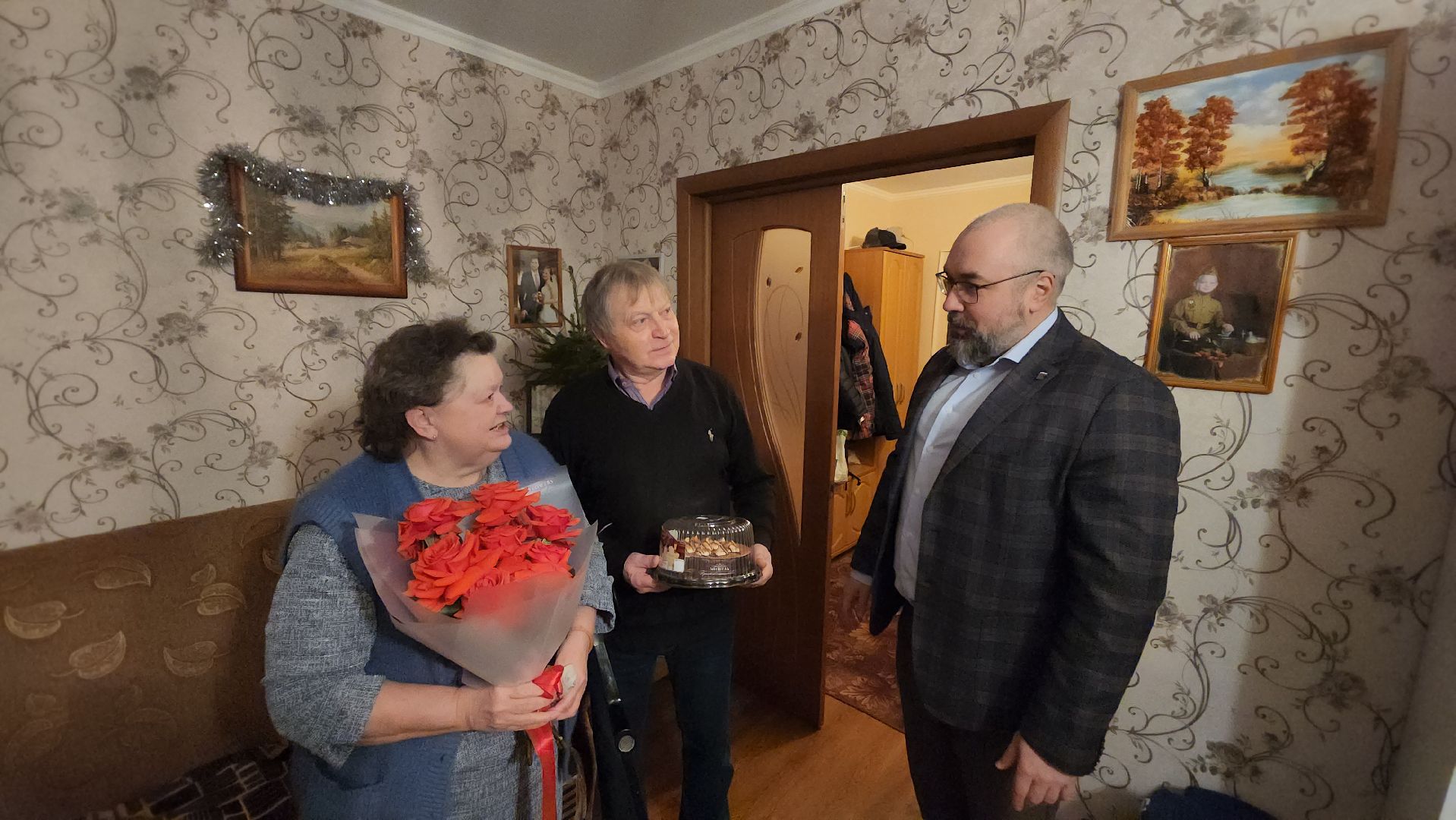 серпухов, юбилей, золотая свадьба, депутат, улица центральная,