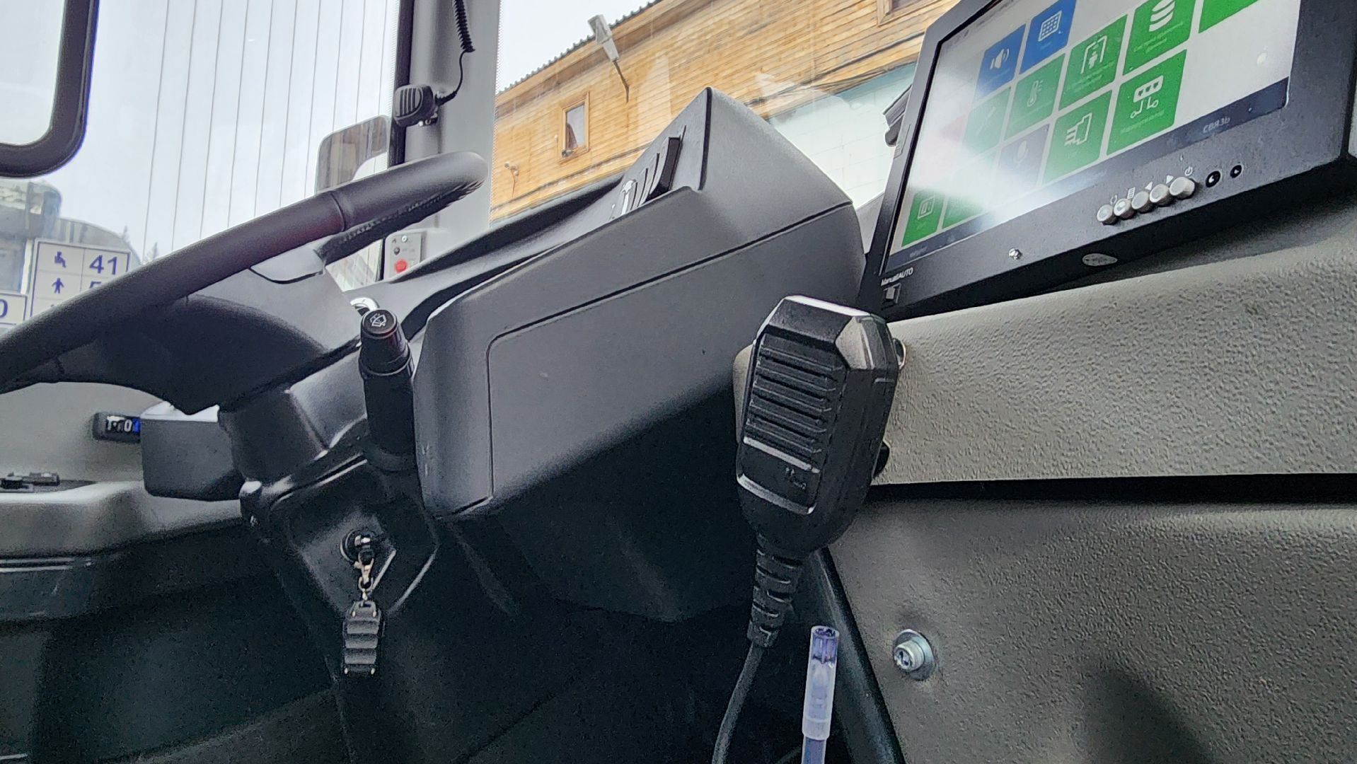 Бронницы, Новый автобус, Новые автобус в Бронницах, Новый автобус Бронницы-метро Котельники, Новый ЛиАЗ в Бронницах, Комфортный автобус в Бронницах, вертикалки,