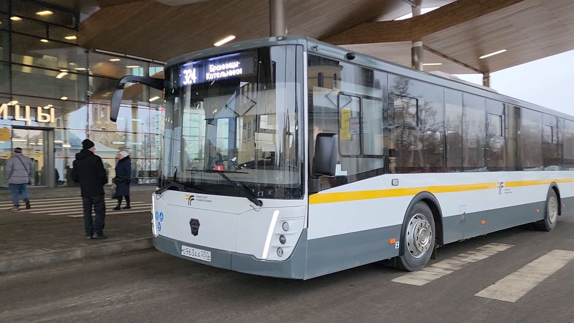 Бронницы, Новый автобус, Новые автобус в Бронницах, Новый автобус Бронницы-метро Котельники, Новый ЛиАЗ в Бронницах, Комфортный автобус в Бронницах, вертикалки,