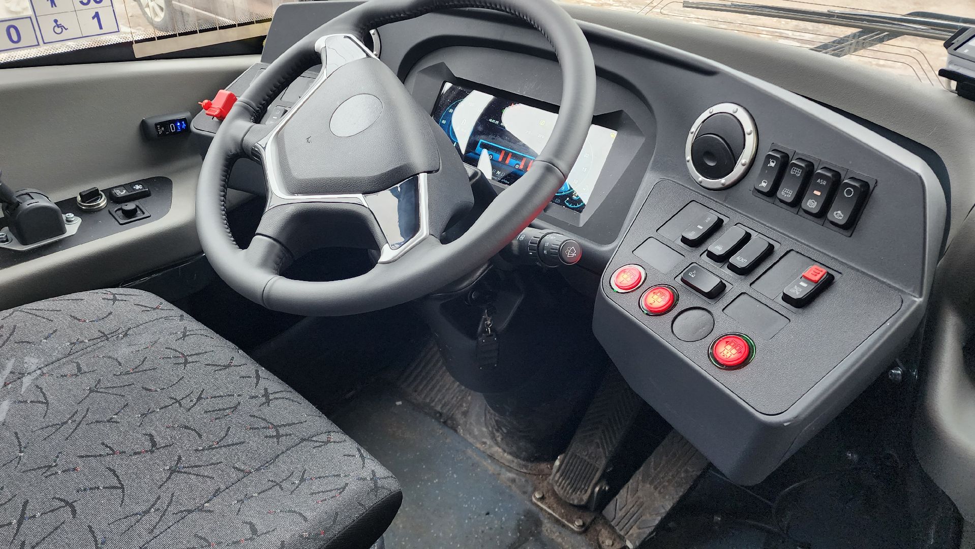 Бронницы, Новый автобус, Новые автобус в Бронницах, Новый автобус Бронницы-метро Котельники, Новый ЛиАЗ в Бронницах, Комфортный автобус в Бронницах, вертикалки,