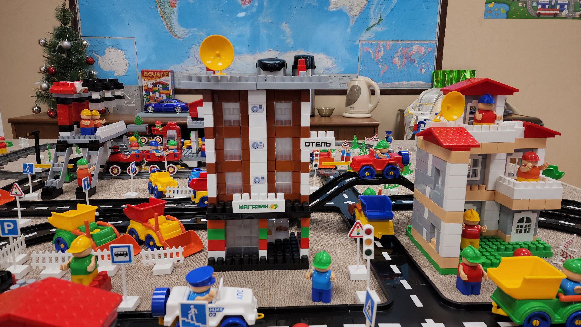 пушкино, конструкторы, импортозамещение, отечественное оборудование, компания, развитие производства, товары для детей,безопасность детей, детсад, уникальная работа,