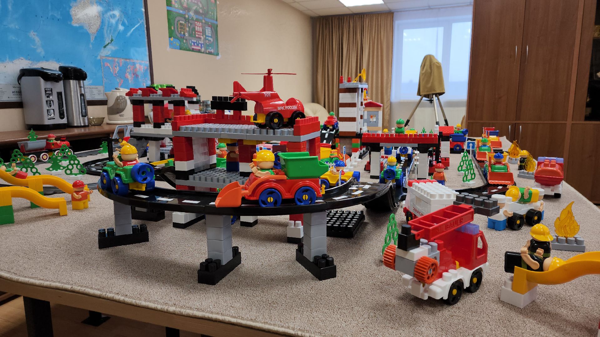 пушкино, конструкторы, импортозамещение, отечественное оборудование, компания, развитие производства, товары для детей,безопасность детей, детсад, уникальная работа,