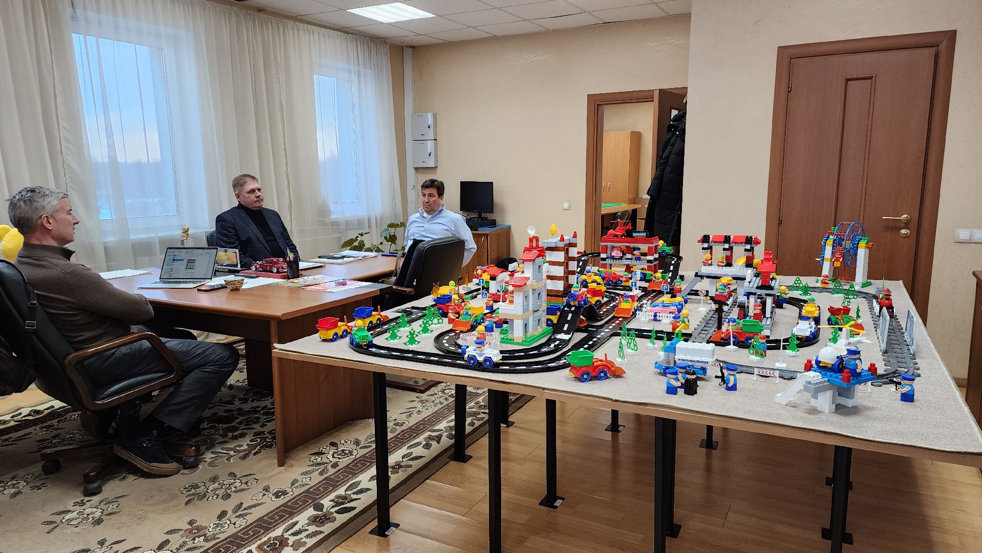 пушкино, конструкторы, импортозамещение, отечественное оборудование, компания, развитие производства, товары для детей,безопасность детей, детсад, уникальная работа,