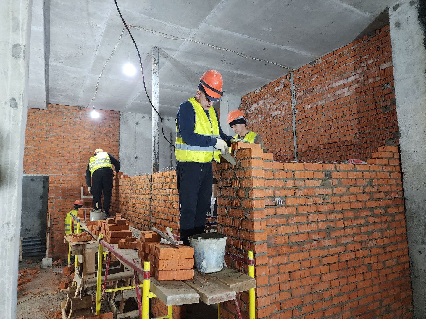 Чехов, детская поликлиника, строительство, улица Мира, готовность объекта, остекление, кровля, инженерные сети, нацпроект здравоохранение, губернатор московской области,госпрограмма московской области,