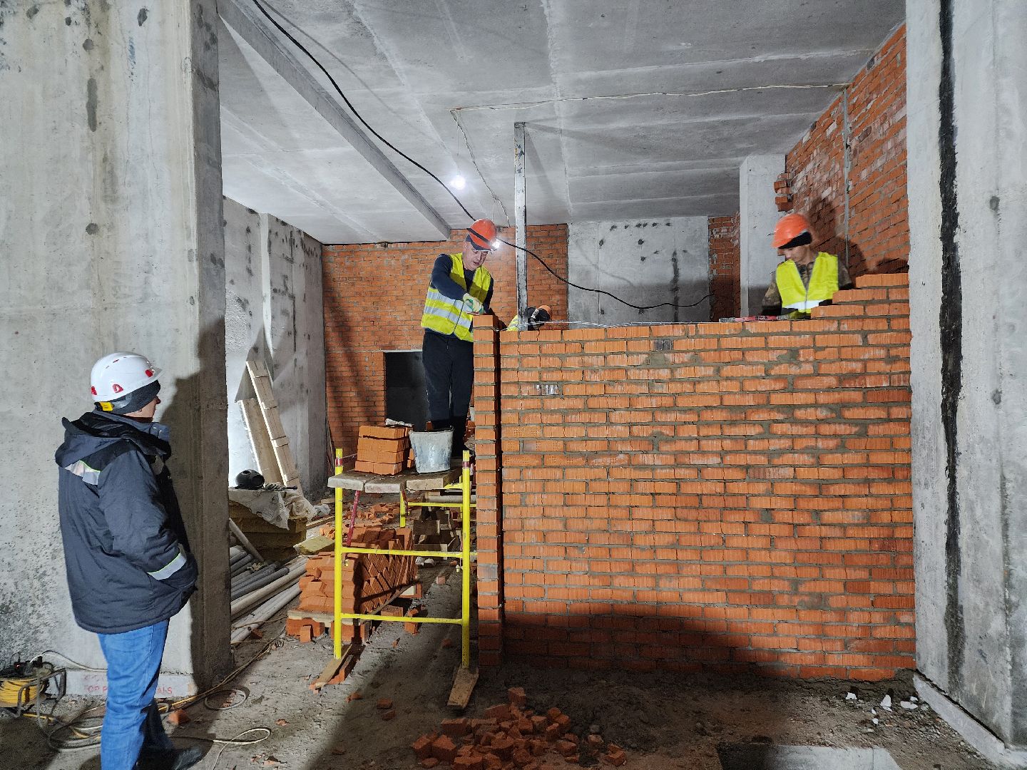 Чехов, детская поликлиника, строительство, улица Мира, готовность объекта, остекление, кровля, инженерные сети, нацпроект здравоохранение, губернатор московской области,госпрограмма московской области,