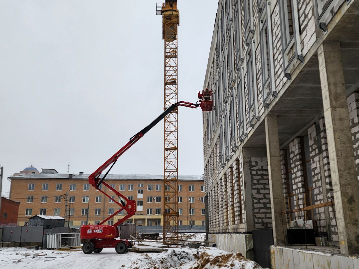 Чехов, детская поликлиника, строительство, улица Мира, готовность объекта, остекление, кровля, инженерные сети, нацпроект здравоохранение, губернатор московской области,госпрограмма московской области,