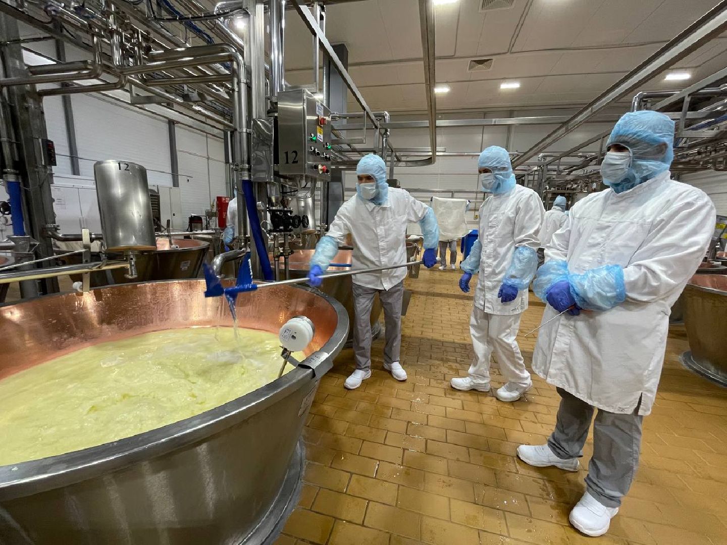 Дмитров, Сырная долина, Завод Сыровар,