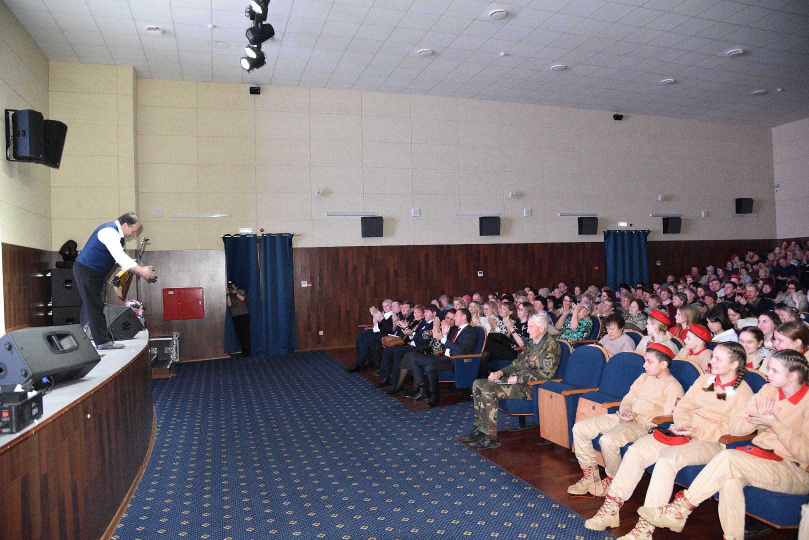 лотошино, день освобождения, пермское землячество, день победы, концерт, память,