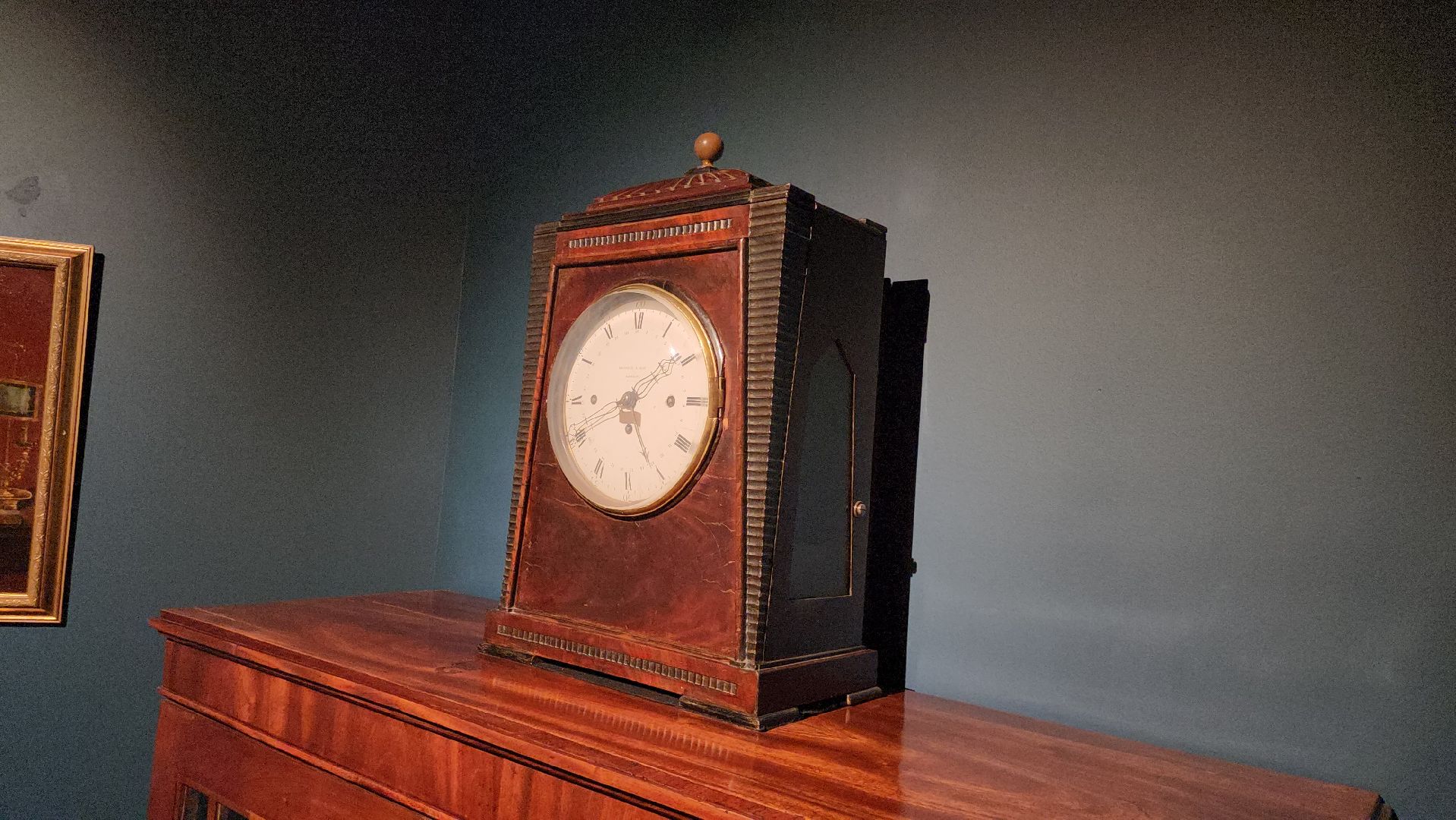 Часы, Джон Толкин, Музей, Истра,