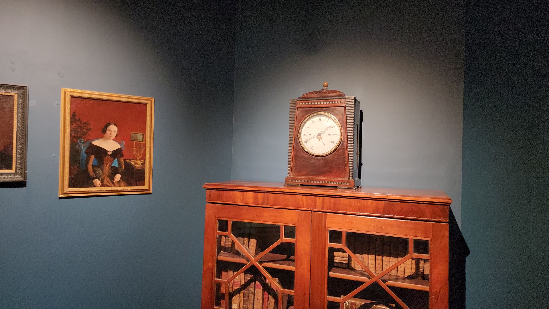 Часы, Джон Толкин, Музей, Истра,