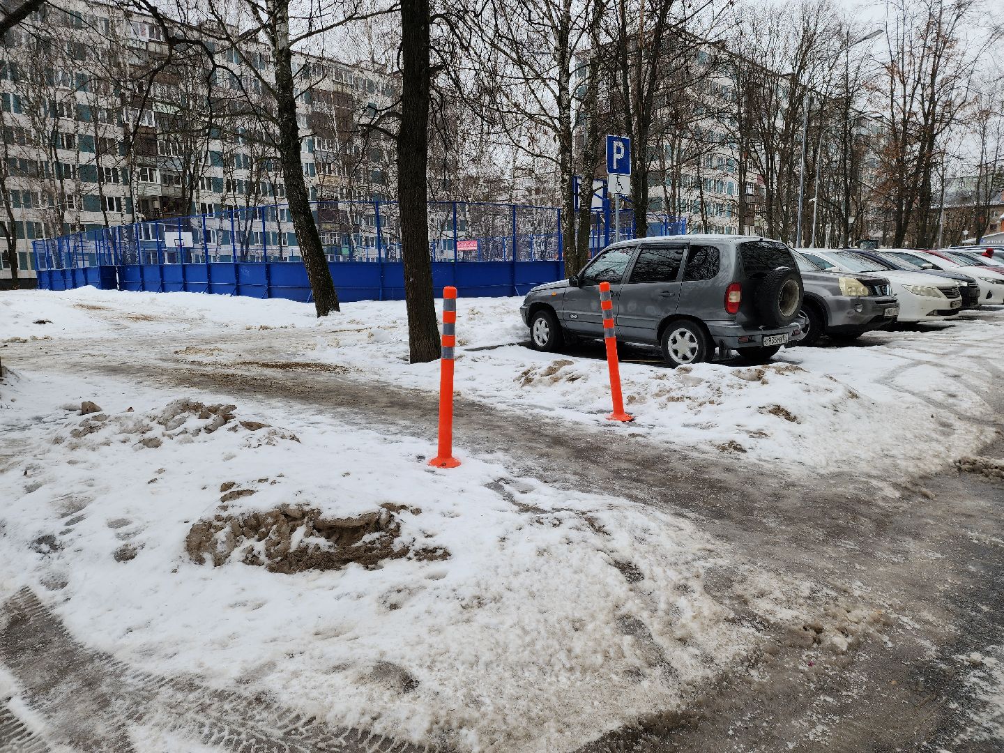 Черноголовка, Незаконная парковка, Просьба жителей,