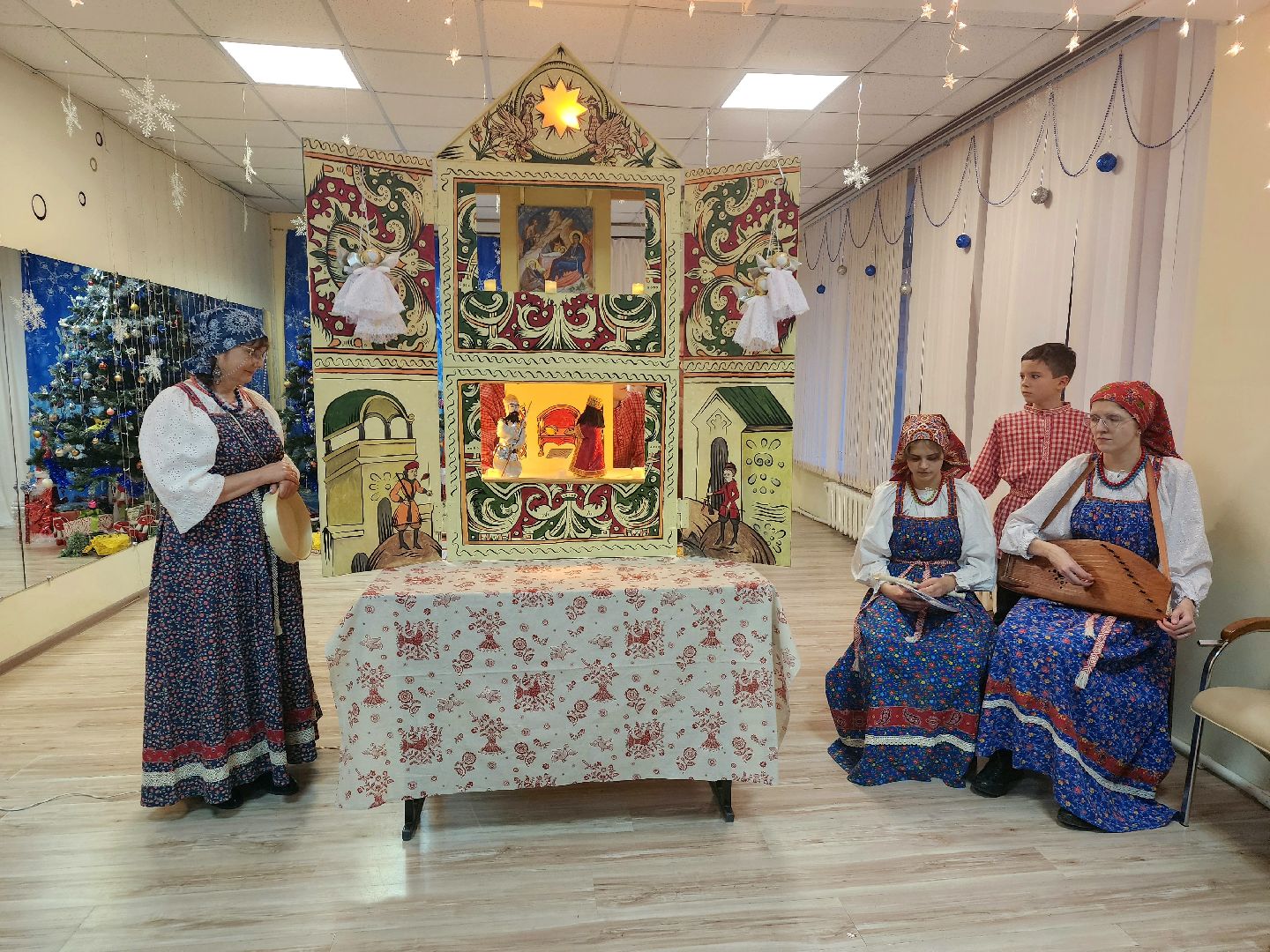 пущино, серпухов, крещение, рождество, вертепный театр,