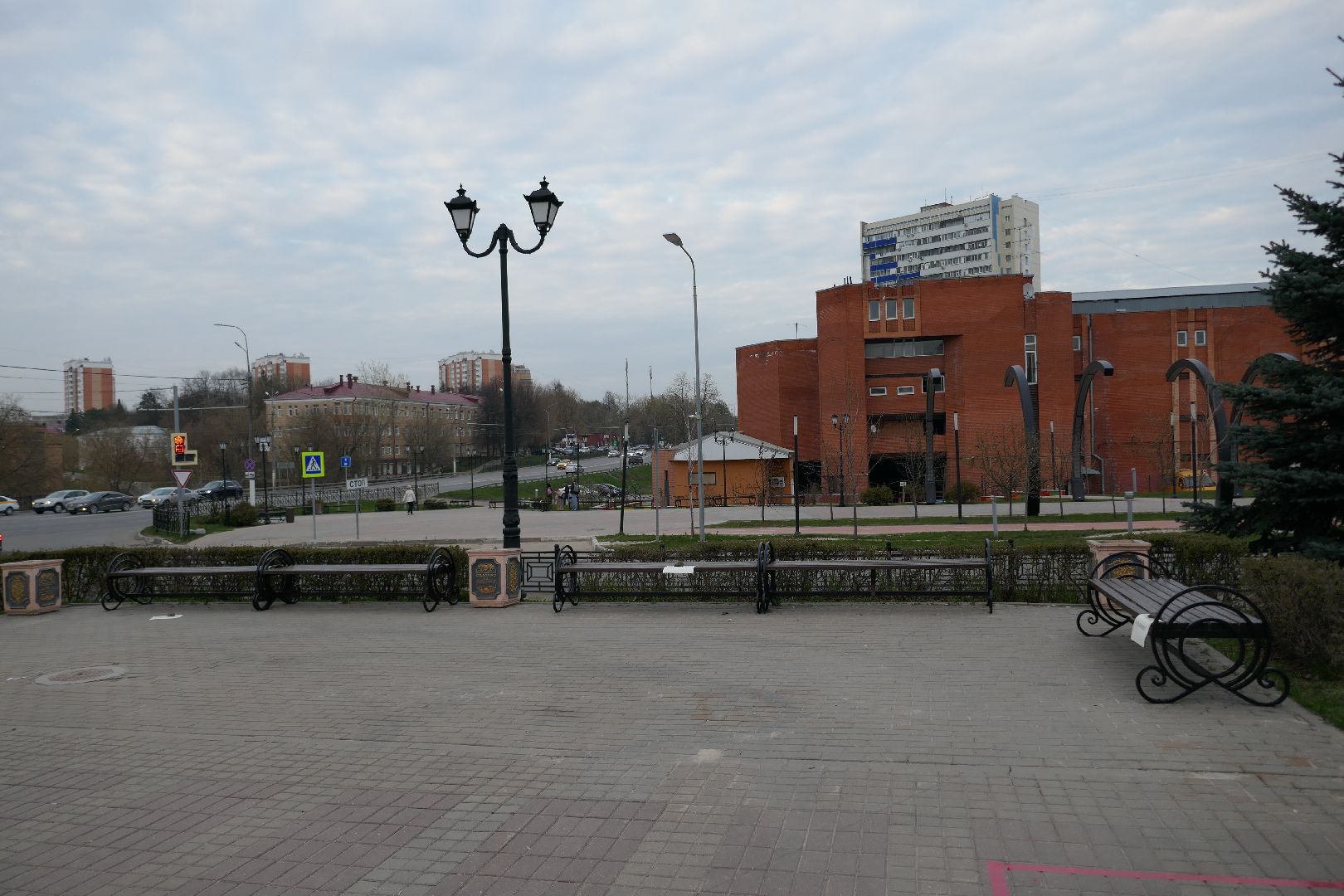 Подольск, благоустройство, скамейки, субботник