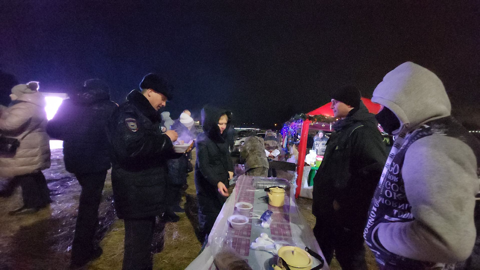 Крещение, Еда, монастырь, Истра, зима в подмосковье,