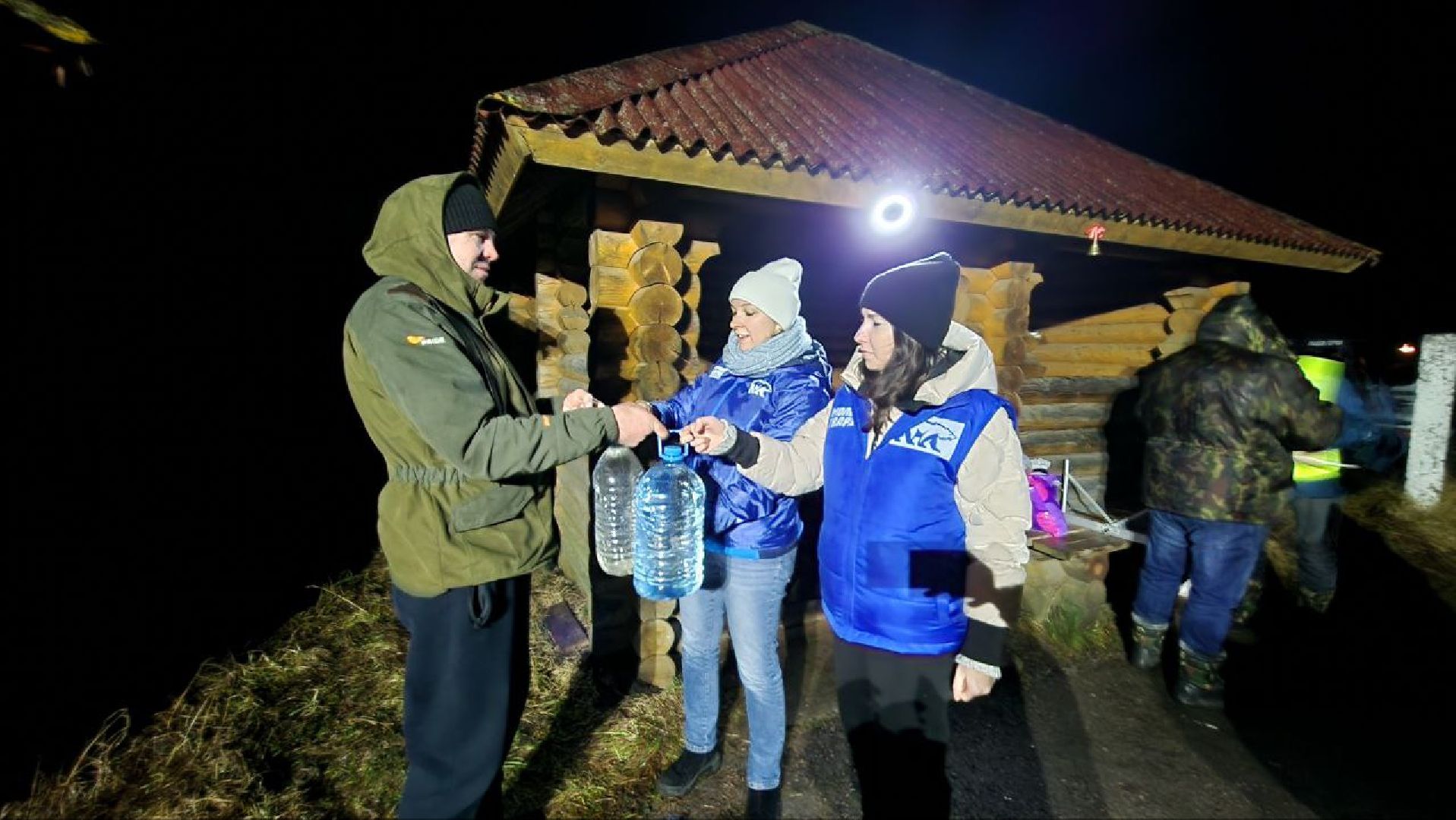 серебряные пруды, крещение господне, купель в пурловке, молодая гвардия,