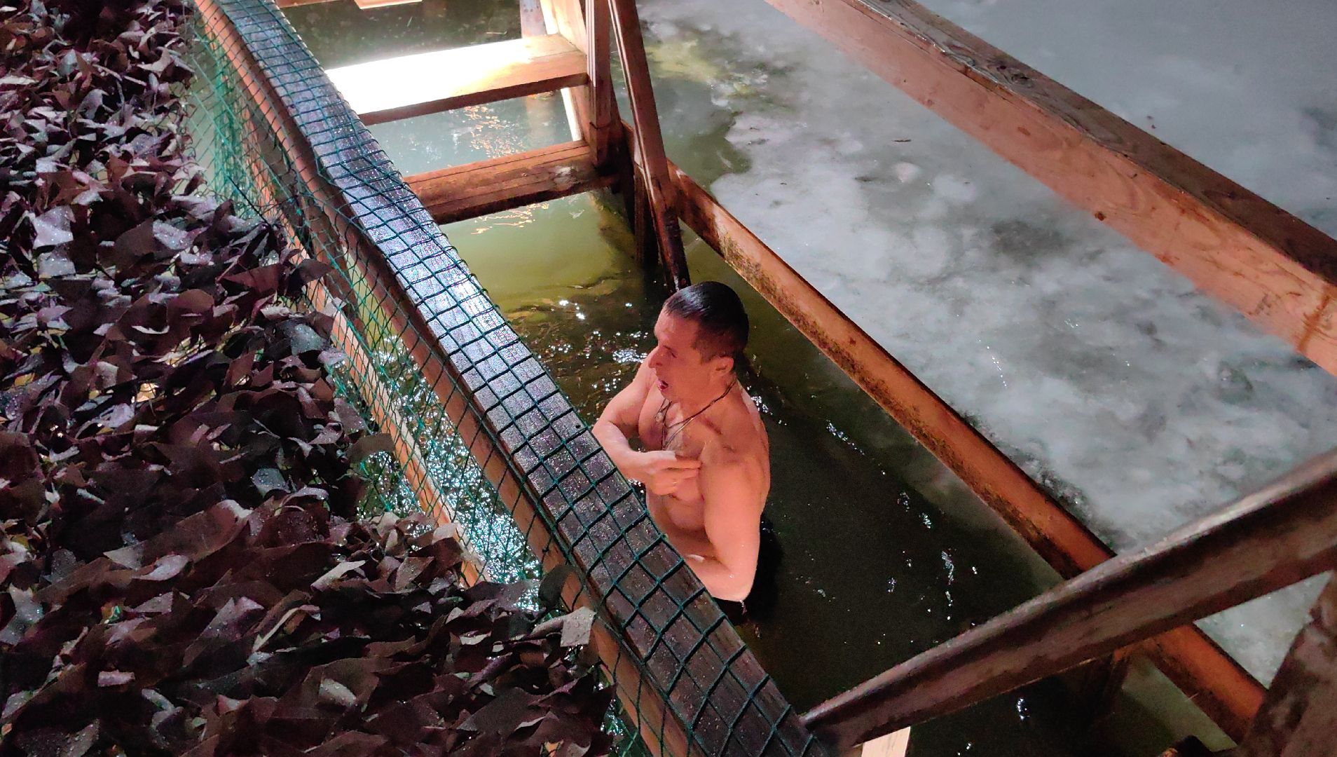 крещение, купания, купель, озеро, храм, космонавт,