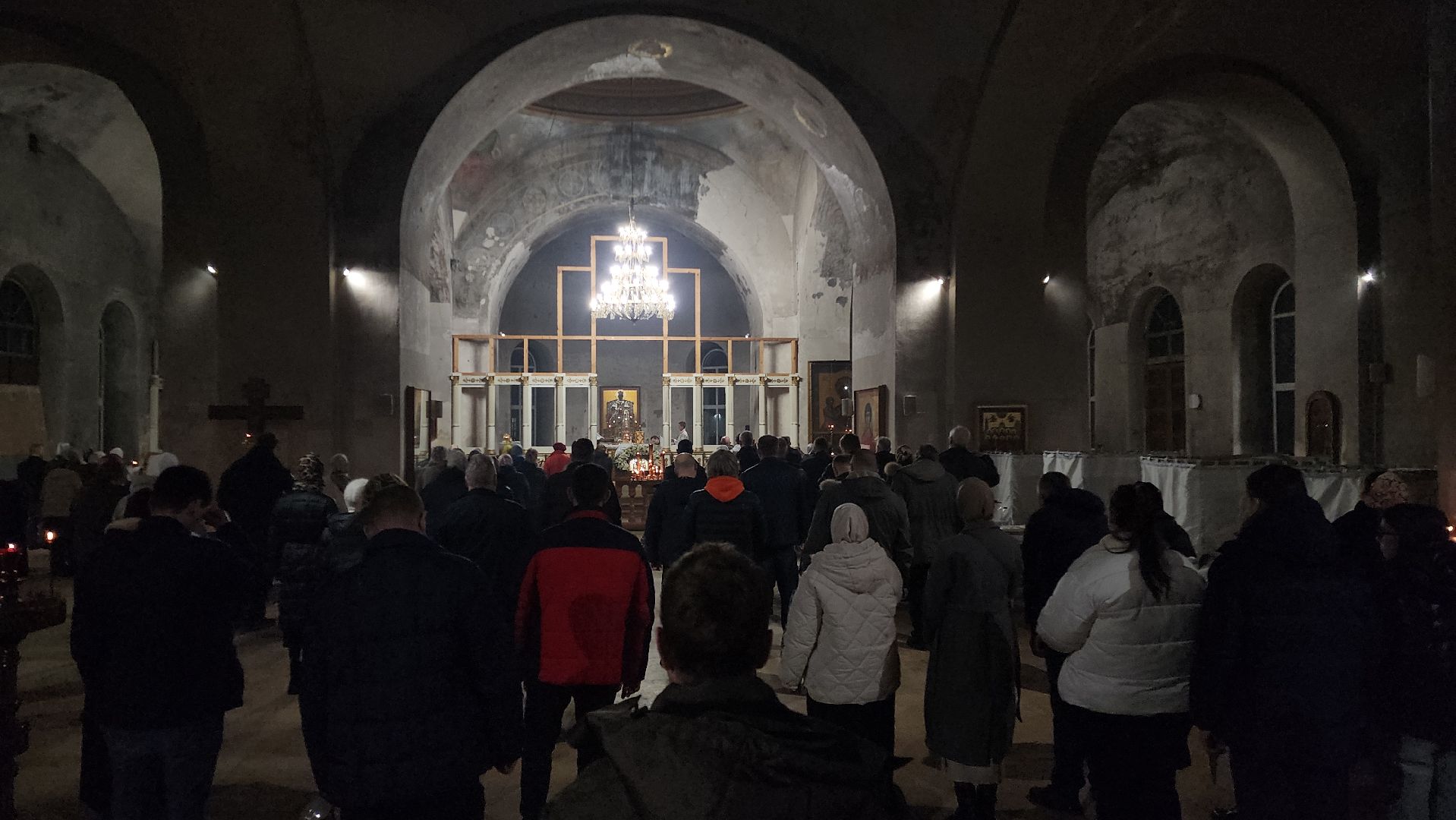 Бронницы, Иерусалимский храм, освящение воды, Ночное богослужение в Крещение,