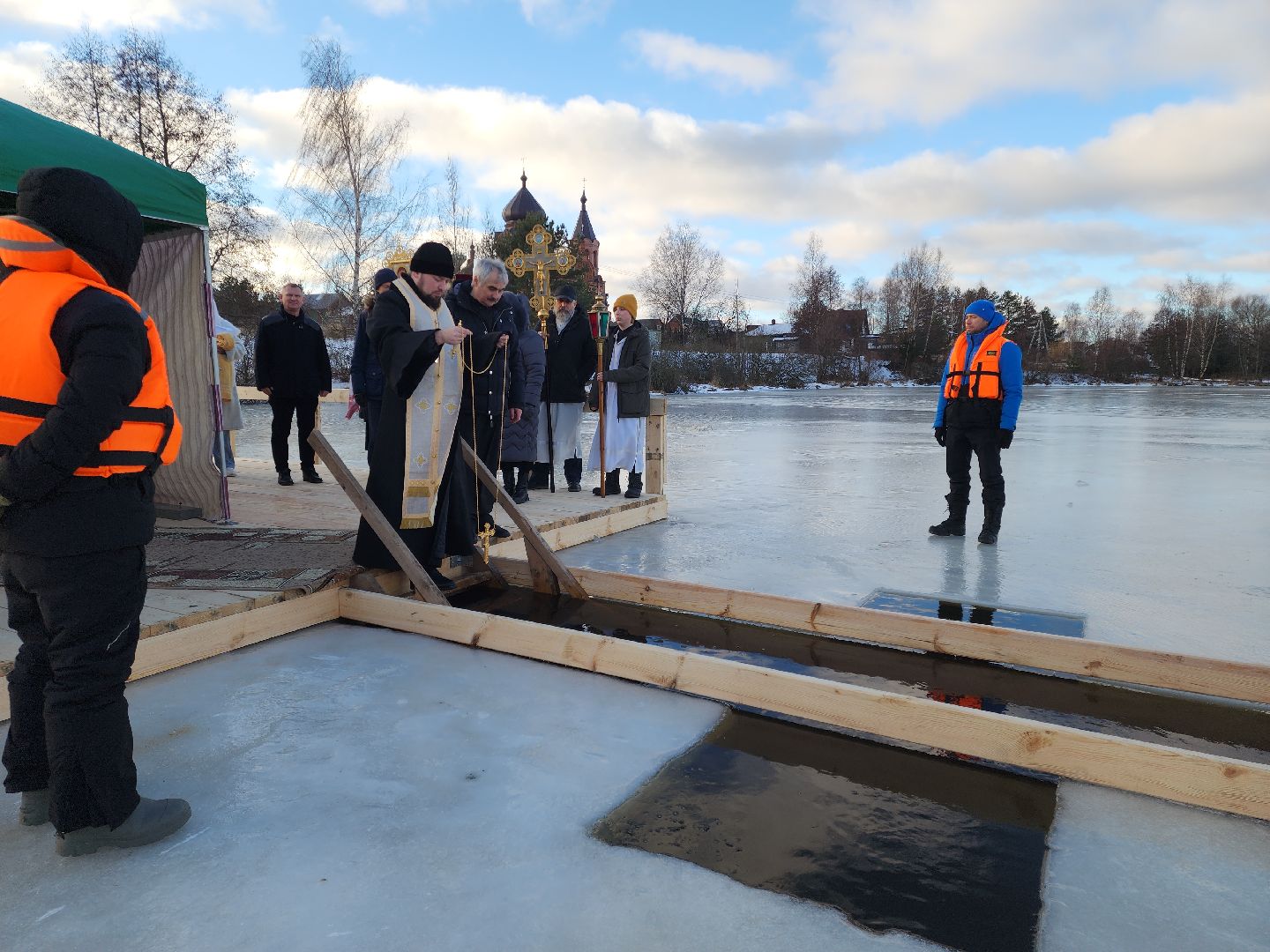 Черноголовка, Крещение, Крещенские купания,