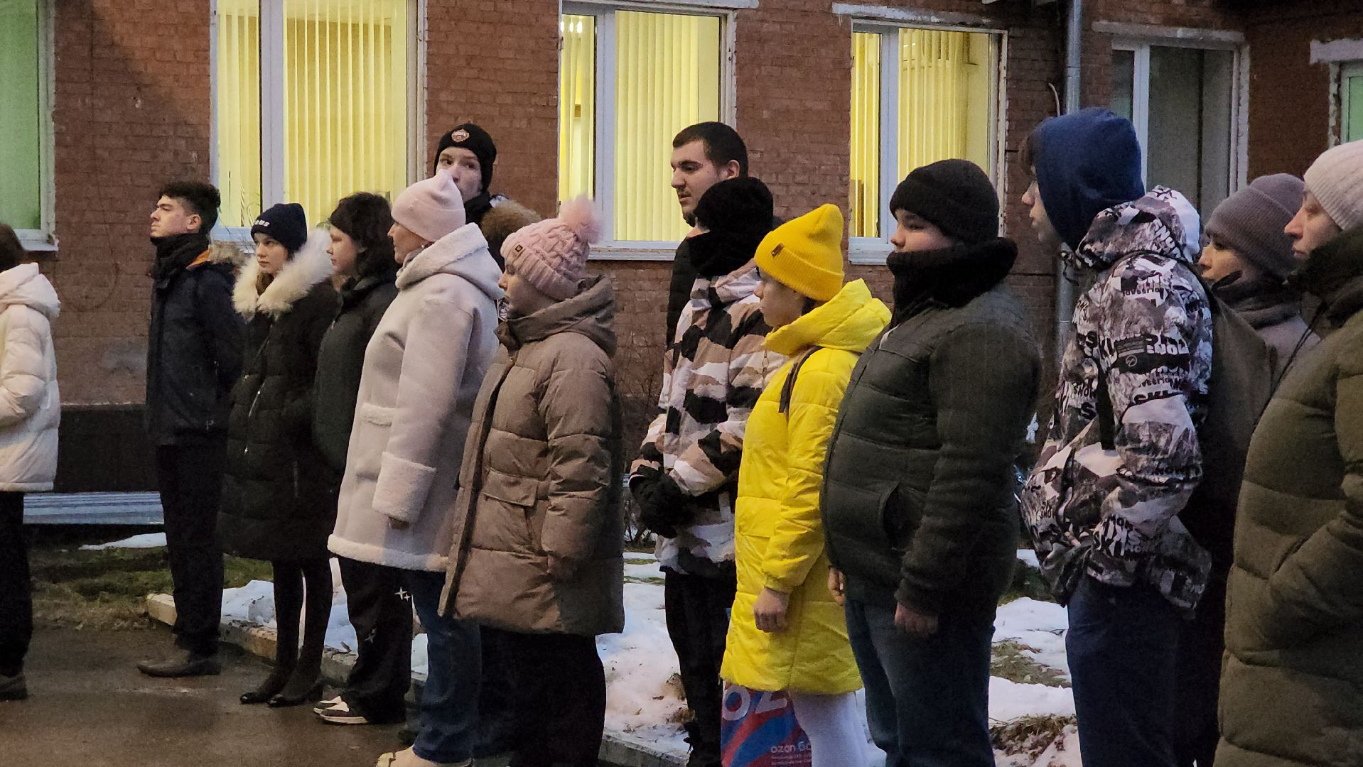 Школа, торжественная линейка, Лобня, вертикалки,