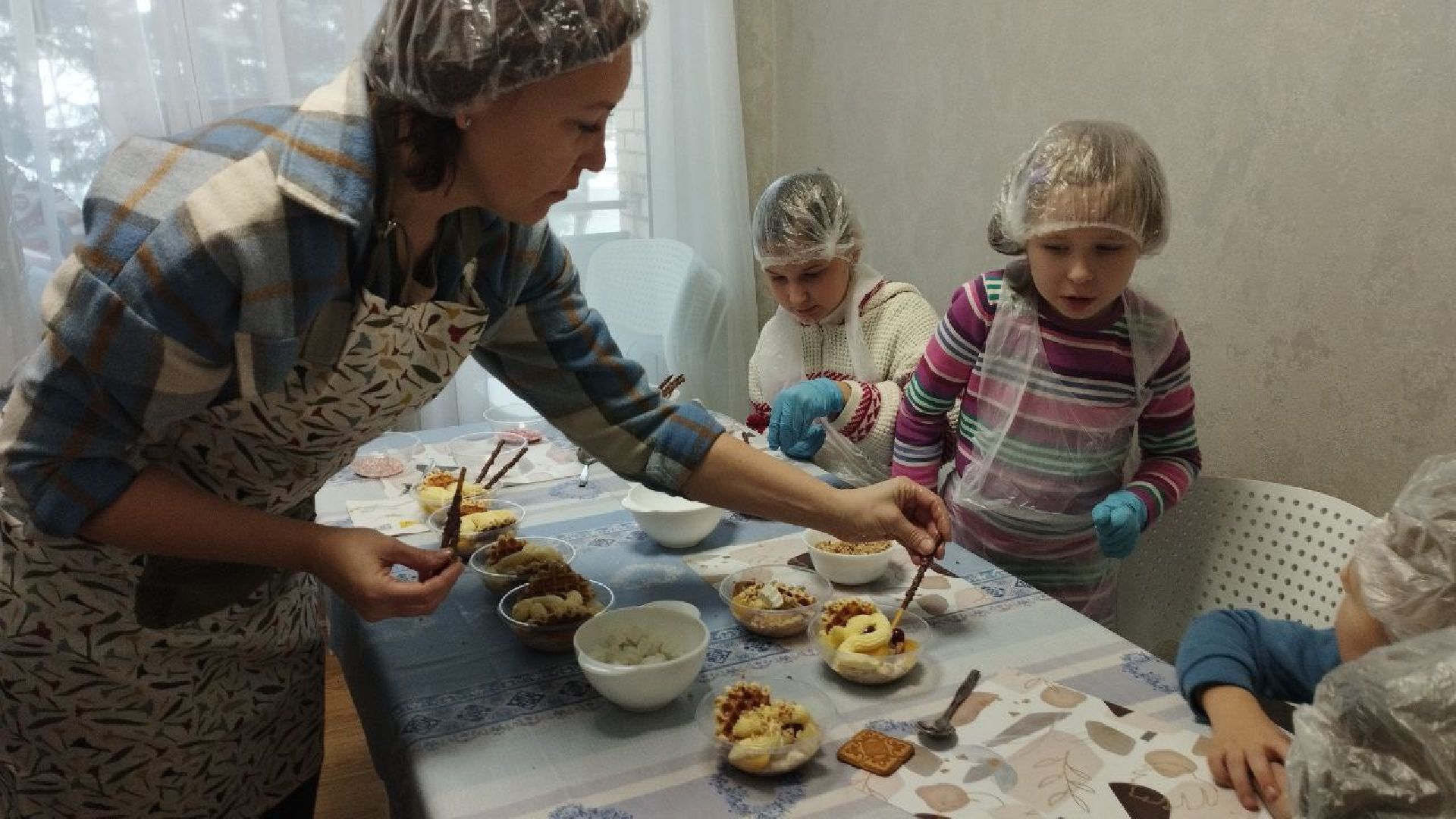 ивантеевка, центр социального обслуживания, дети с овз, творческая встреча, десерт, социальная адаптация,